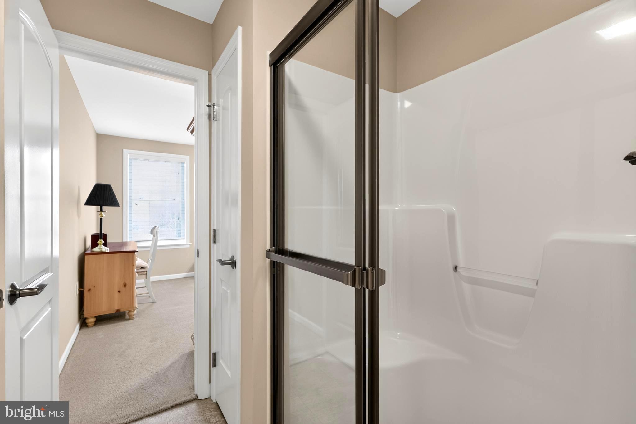 THE WOODS AT ROCK RAYMOND - Residential