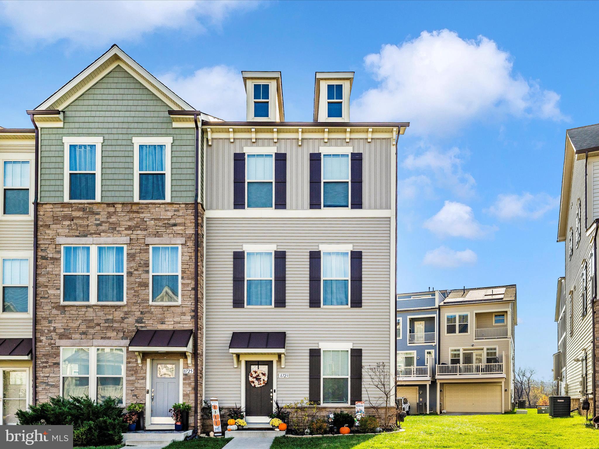 VILLAGES OF URBANA - Residential