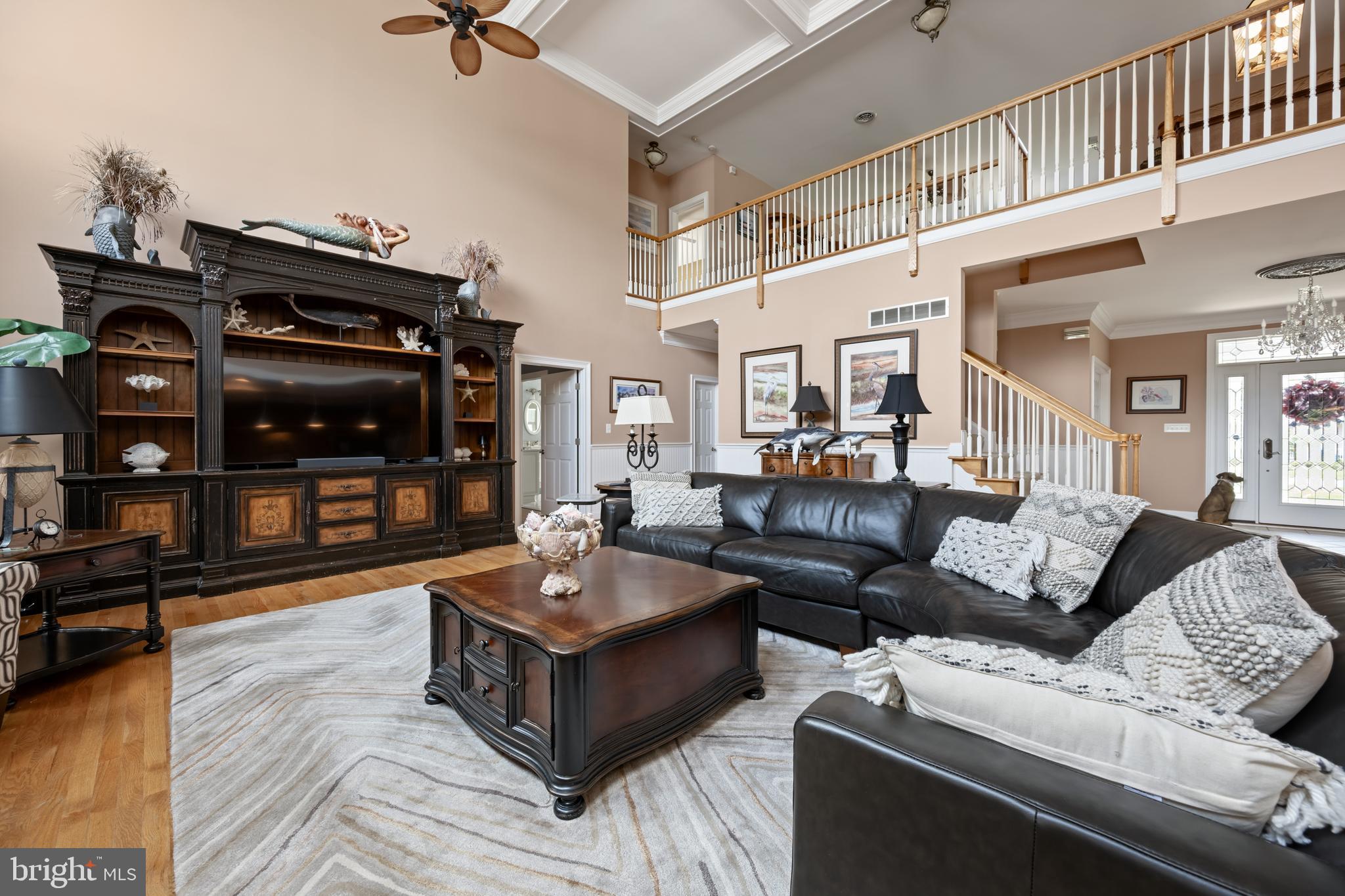 WOLFE POINTE - Residential