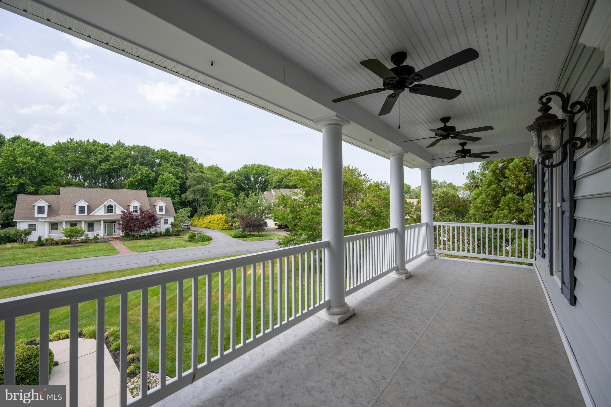 WOLFE POINTE - Residential