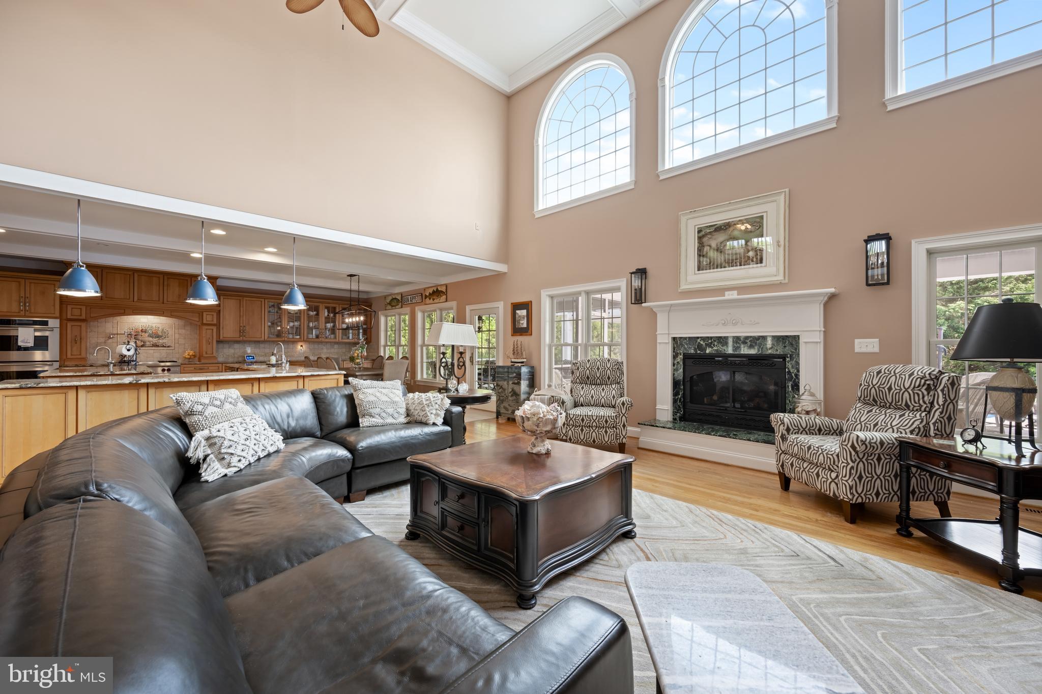 WOLFE POINTE - Residential