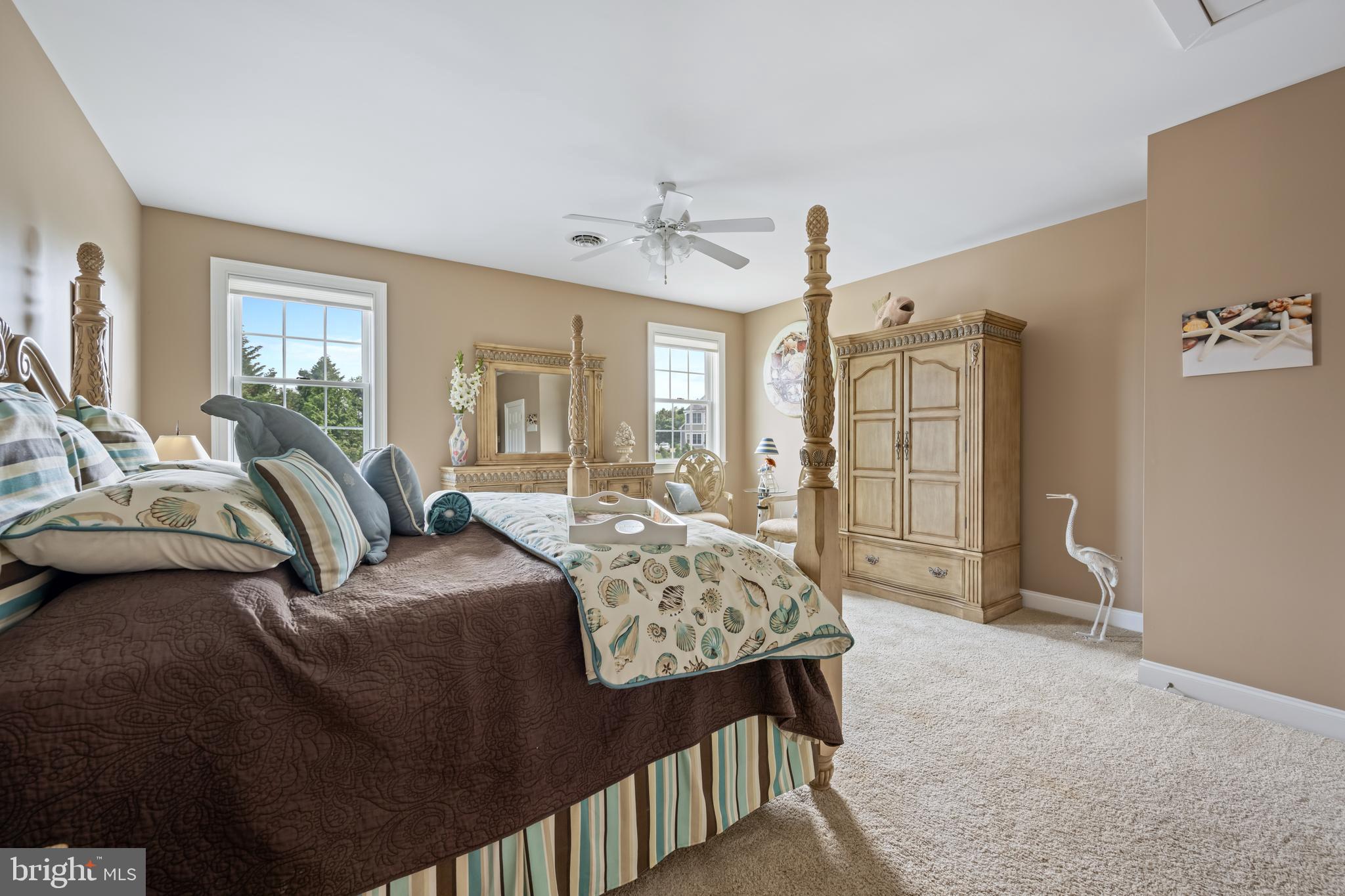 WOLFE POINTE - Residential