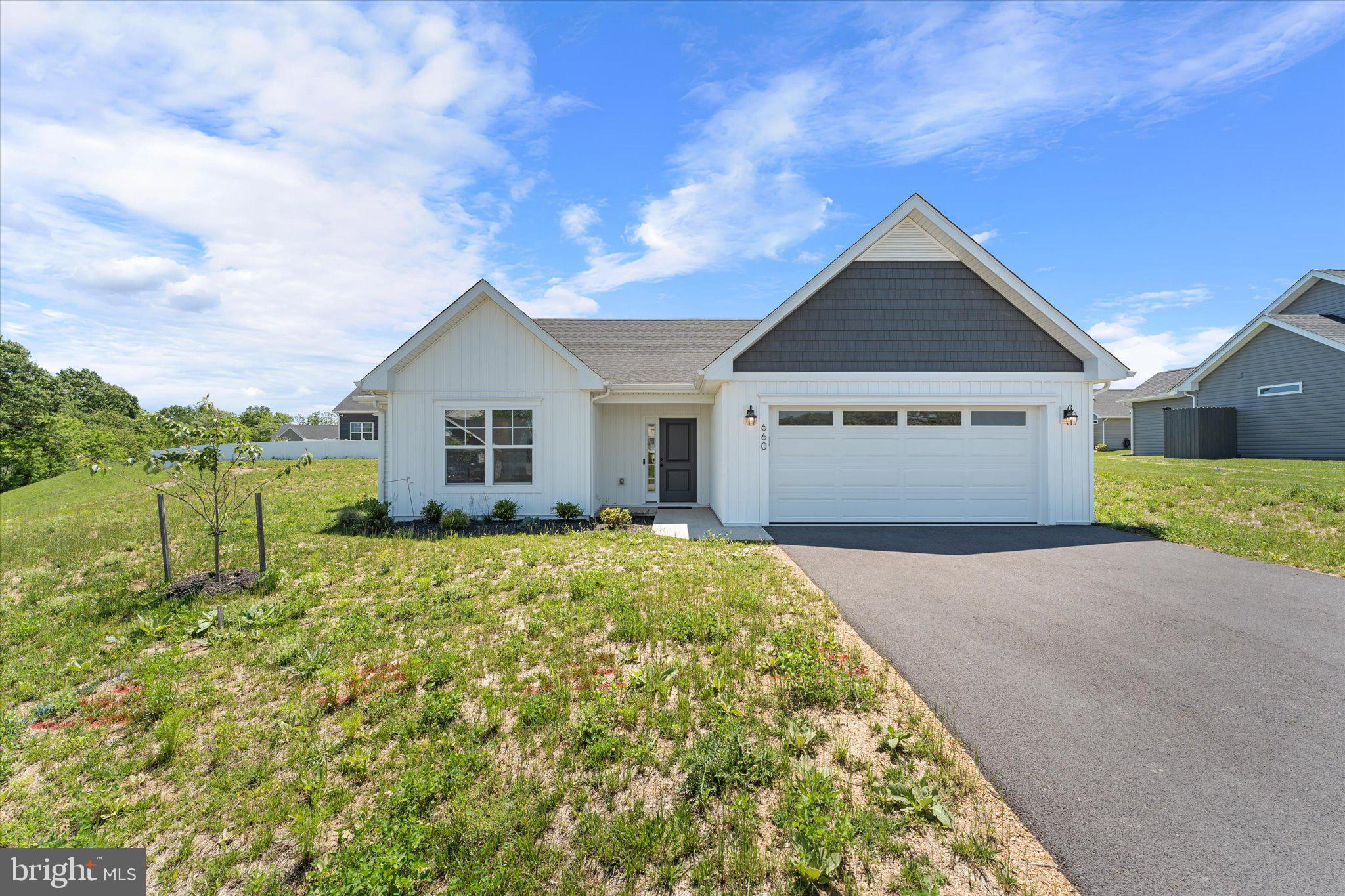 BRIDLE CREEK - Residential