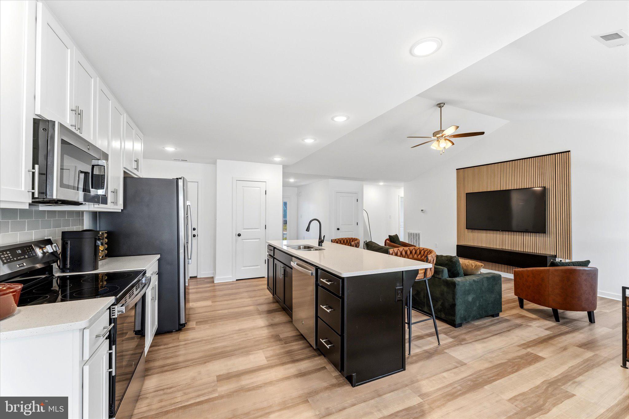 BRIDLE CREEK - Residential