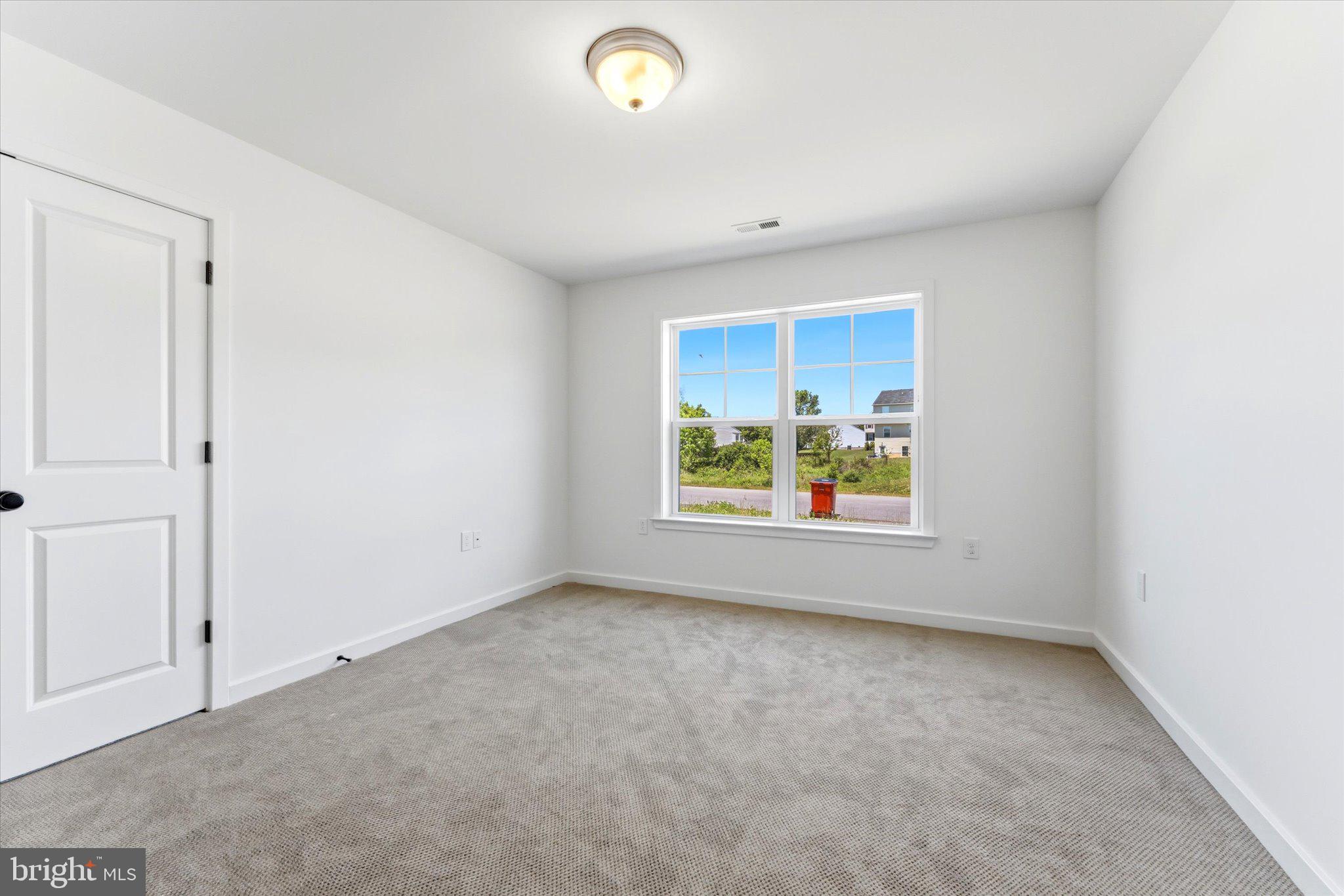 BRIDLE CREEK - Residential