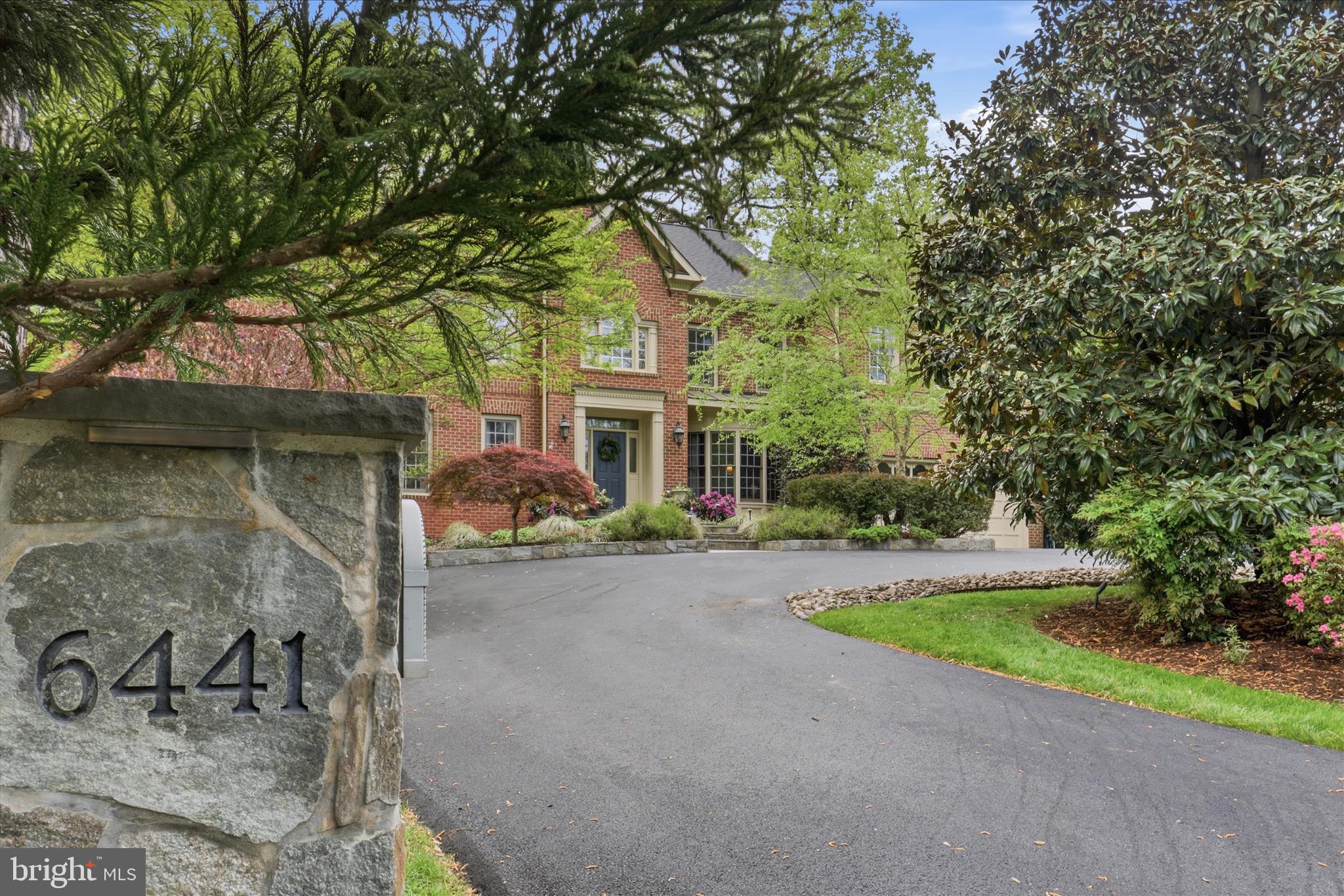 LANGLEY FARMS - Residential