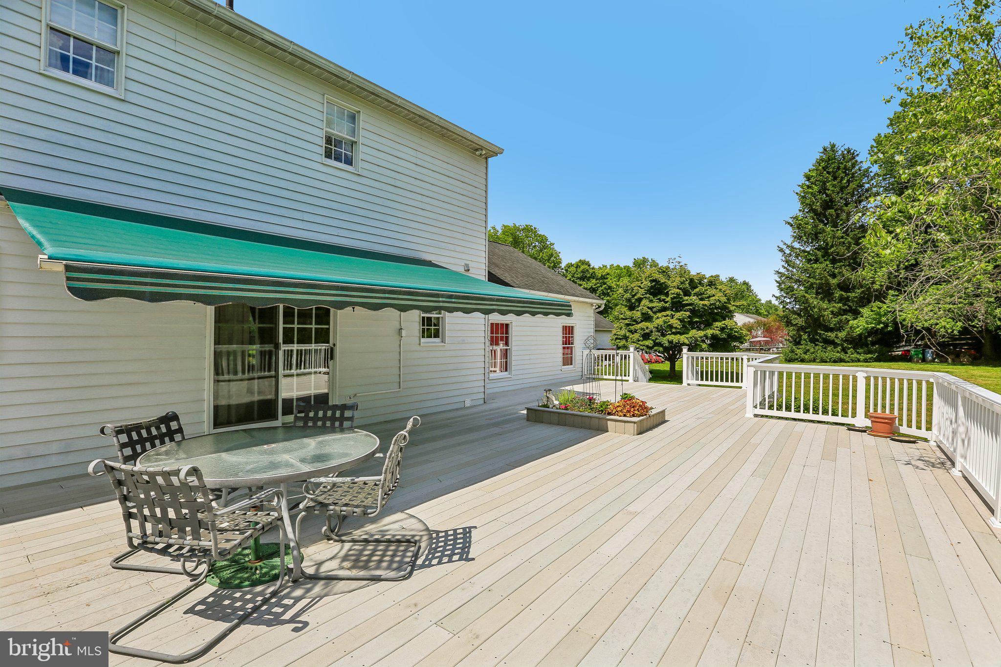 GRAY ROCK FARM - Residential