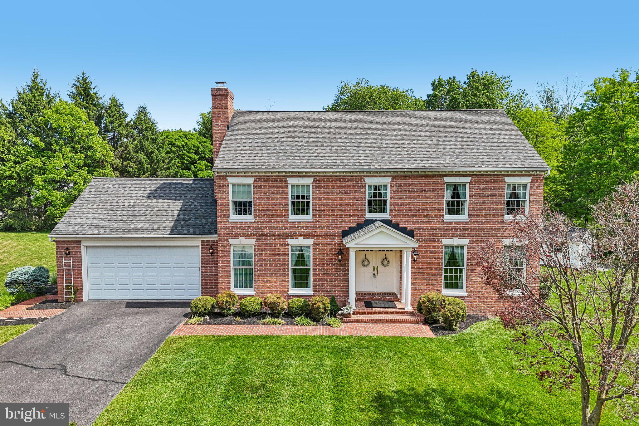 GRAY ROCK FARM - Residential