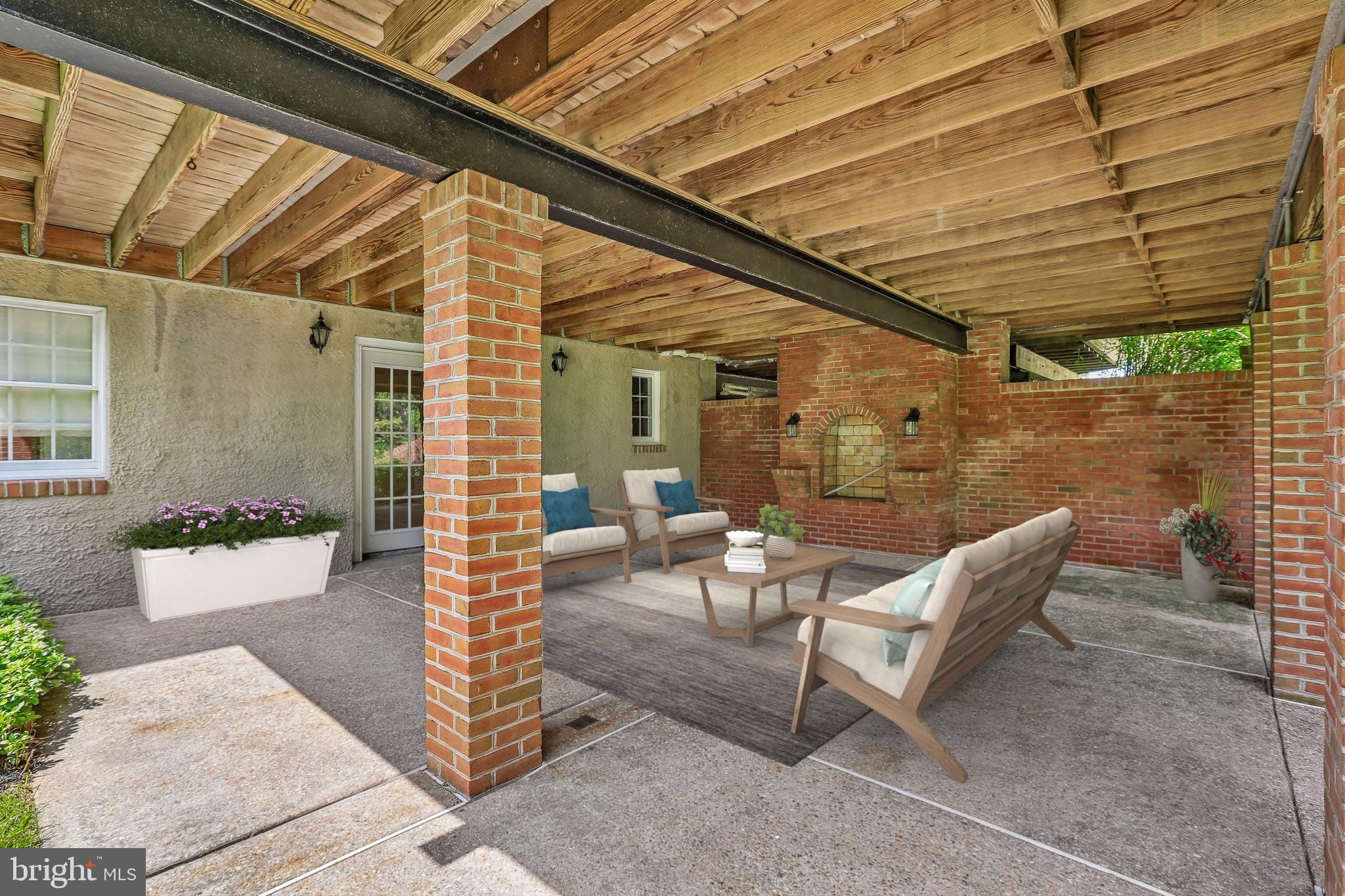 GRAY ROCK FARM - Residential
