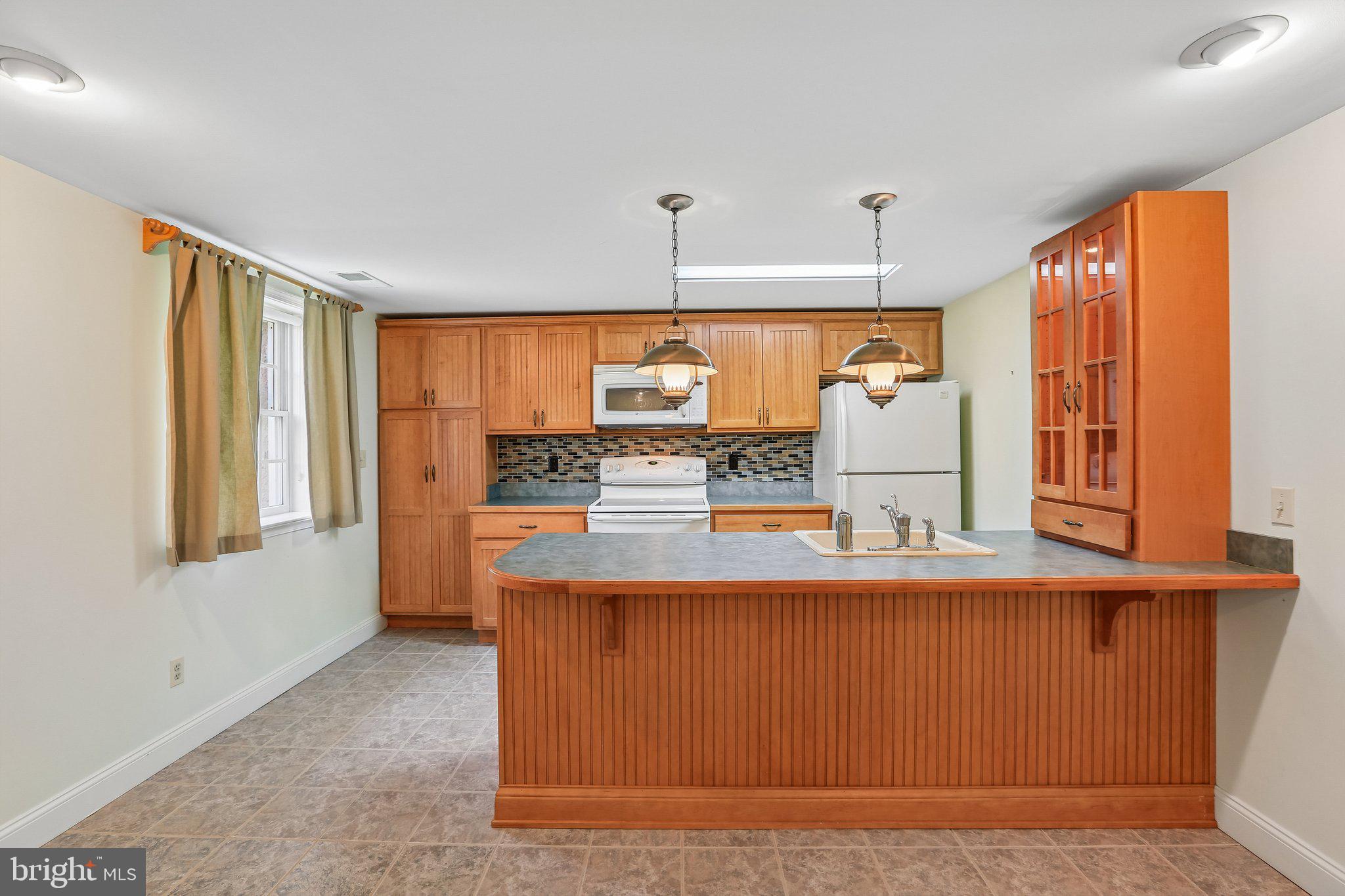 GRAY ROCK FARM - Residential