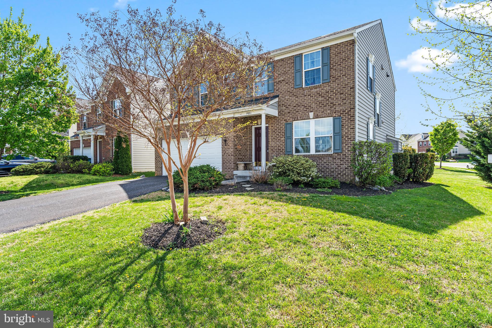 WEST FIELDS - Residential