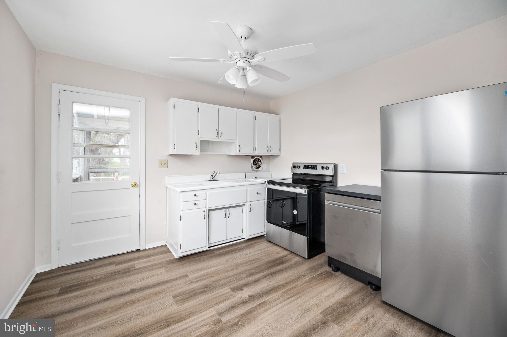 GREENGATE MANOR - Residential