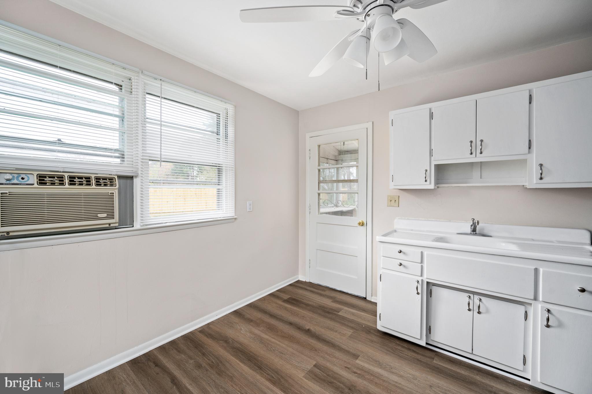 GREENGATE MANOR - Residential