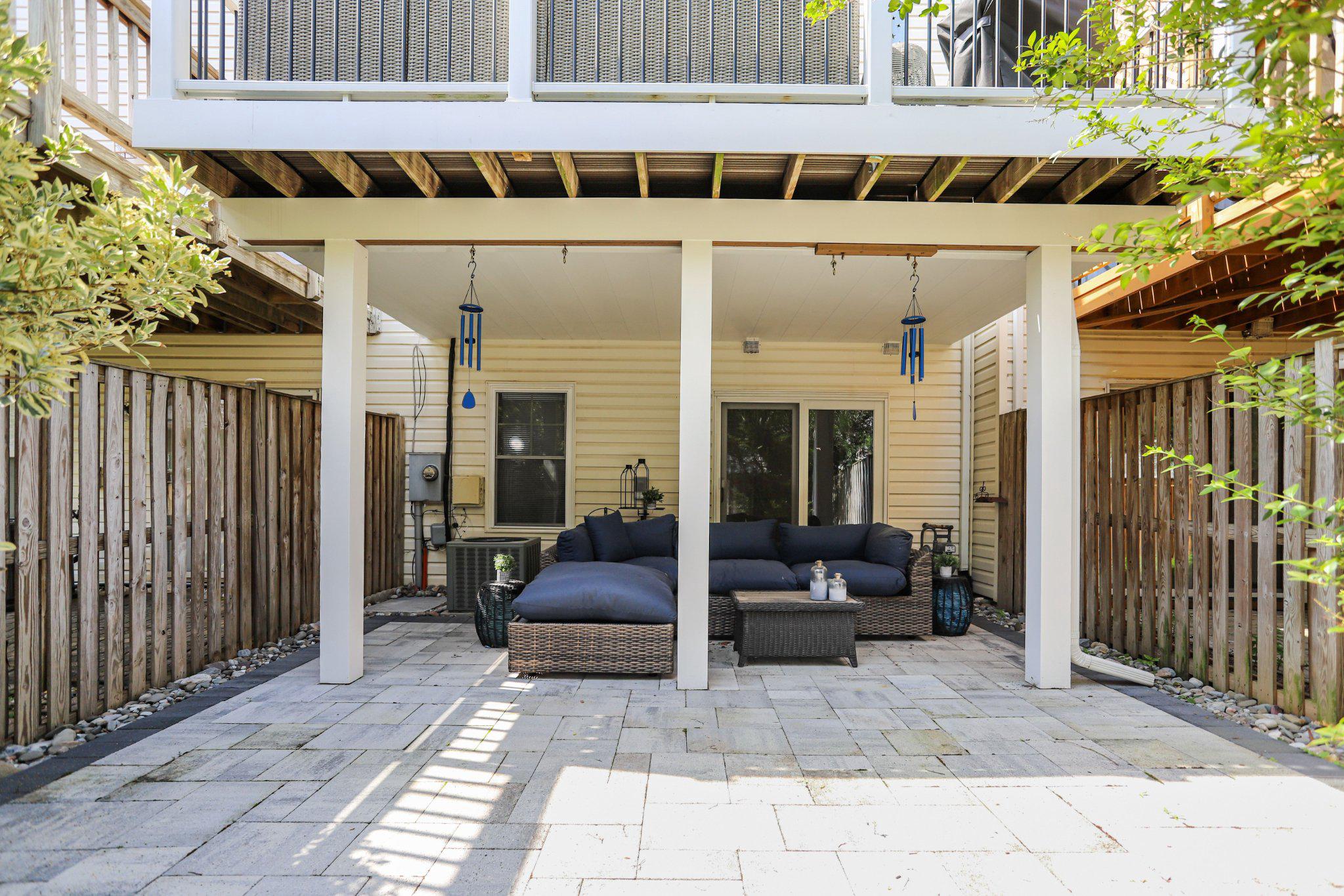 SOUTH RIDING - Residential