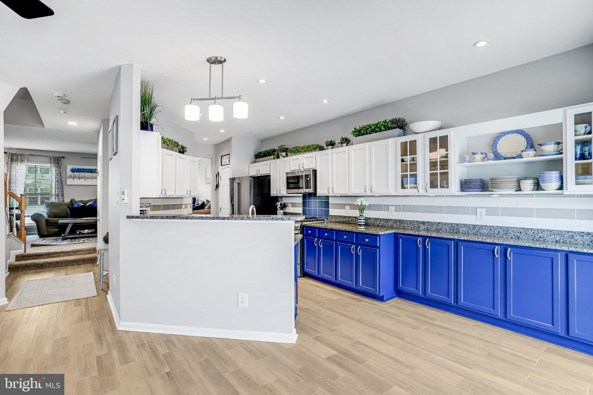 SOUTH RIDING - Residential