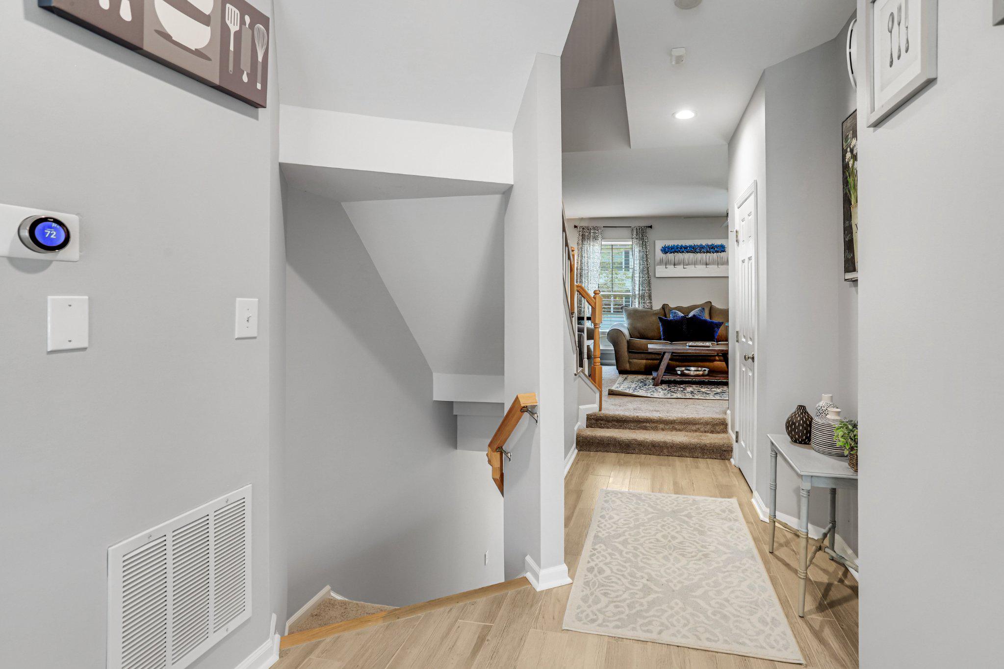 SOUTH RIDING - Residential