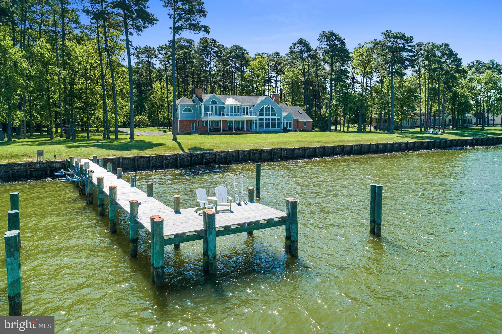 BLOODY POINT FARM - Residential