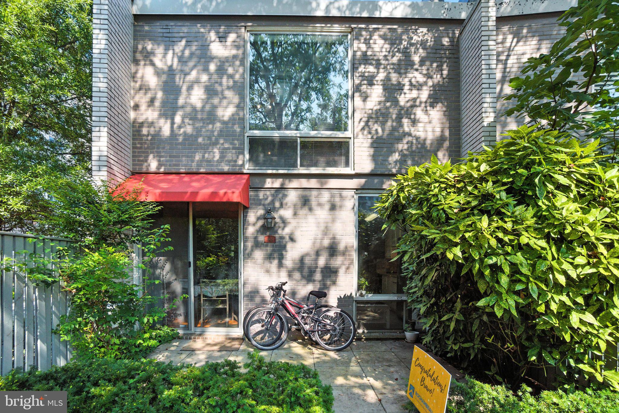 WHITEHALL - Residential Lease