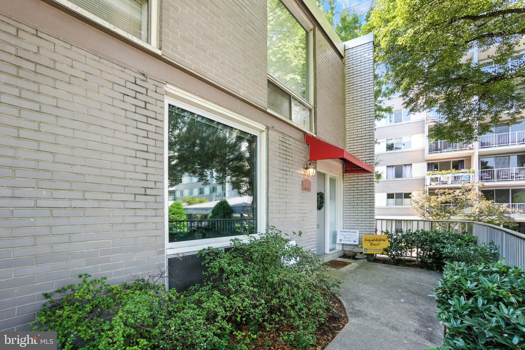 WHITEHALL - Residential Lease