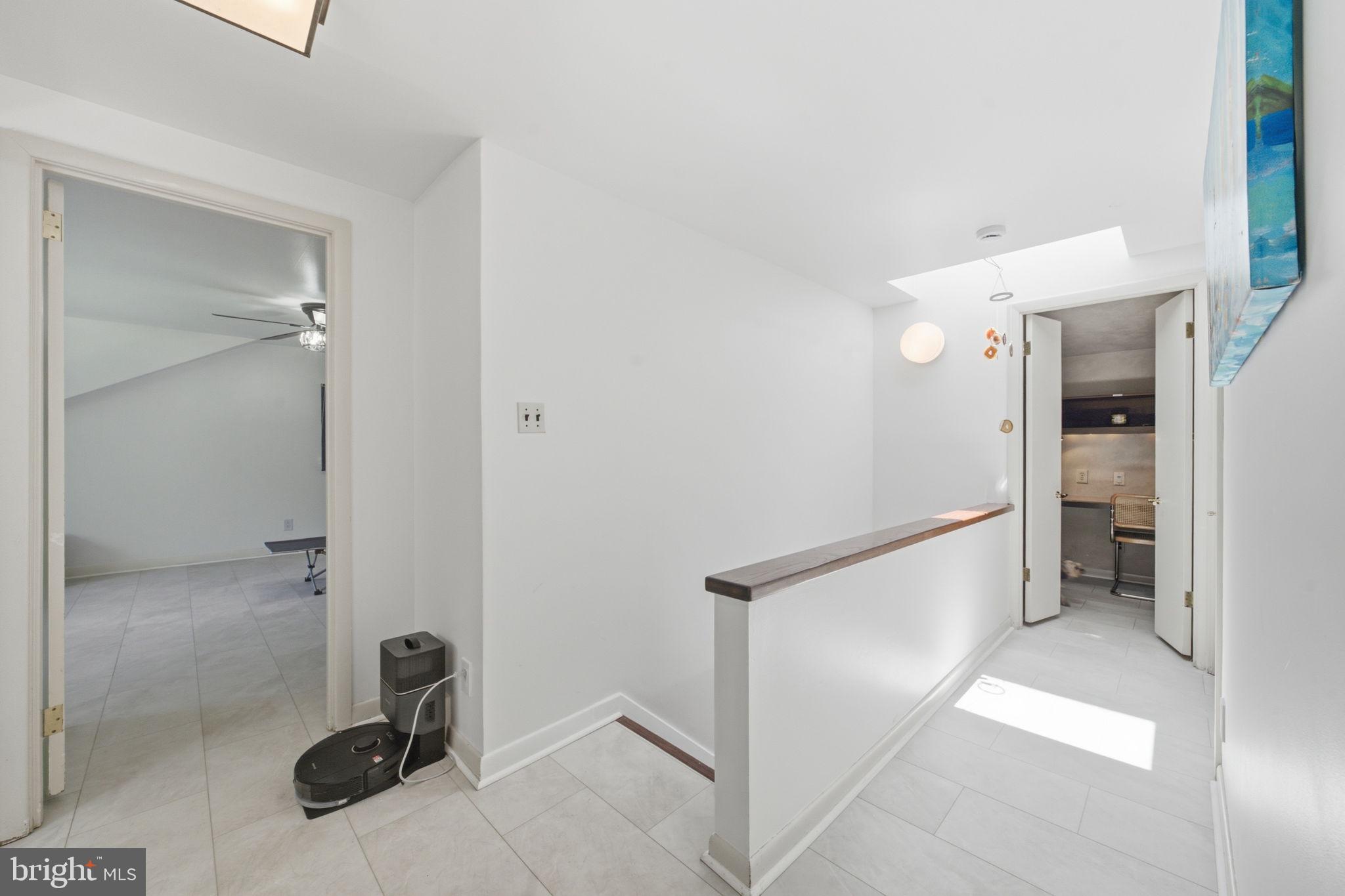 MEADOWBROOK - Residential