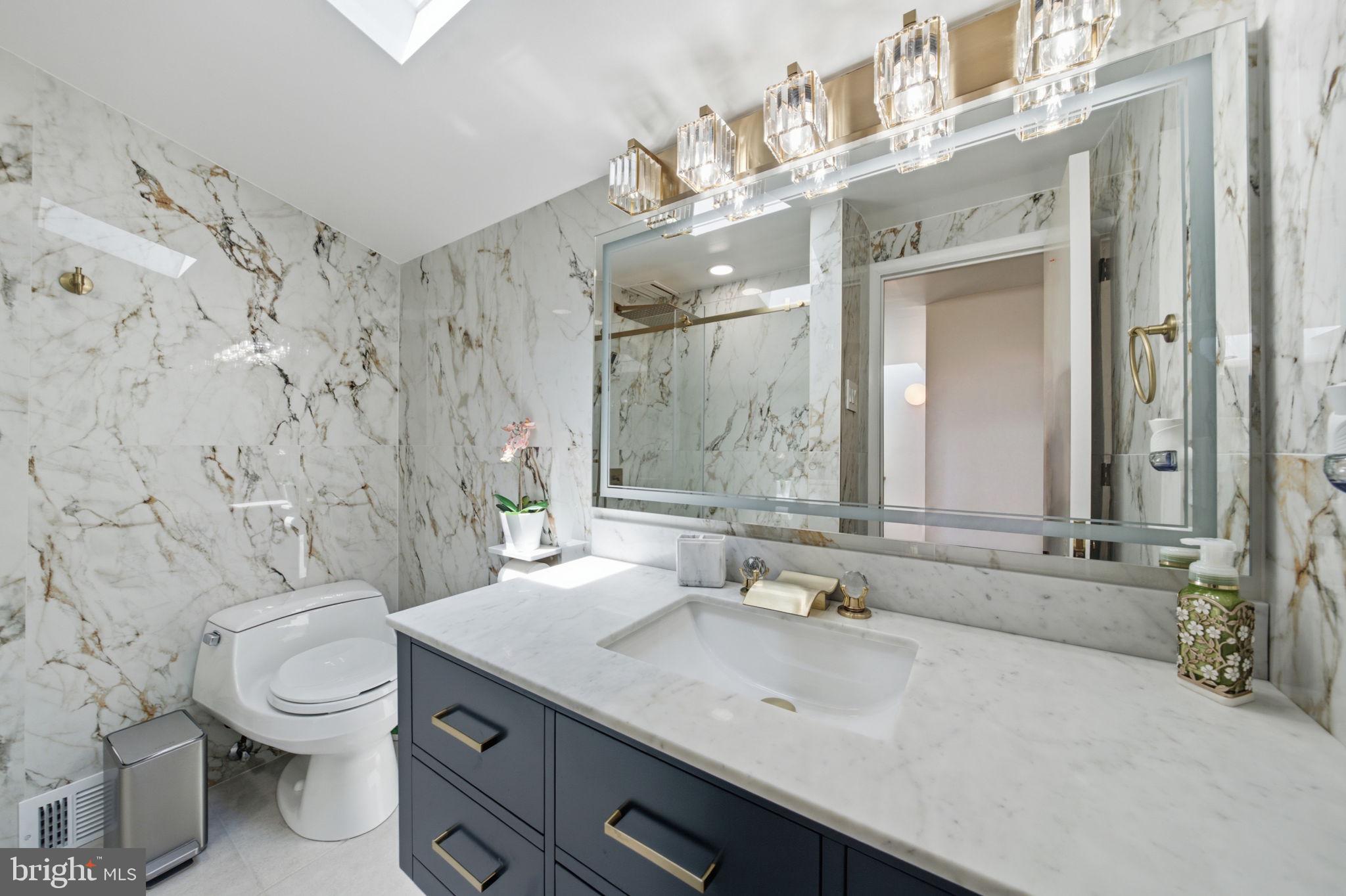 MEADOWBROOK - Residential
