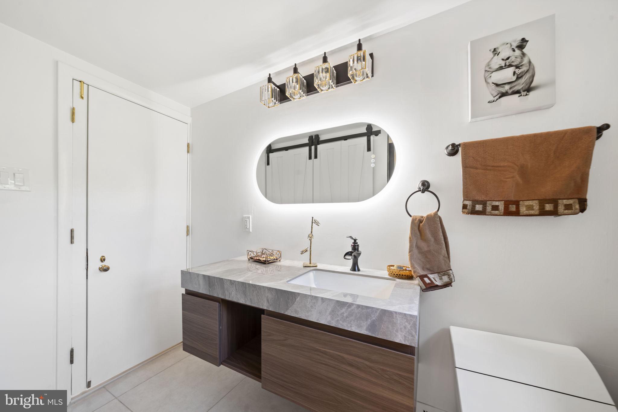 MEADOWBROOK - Residential