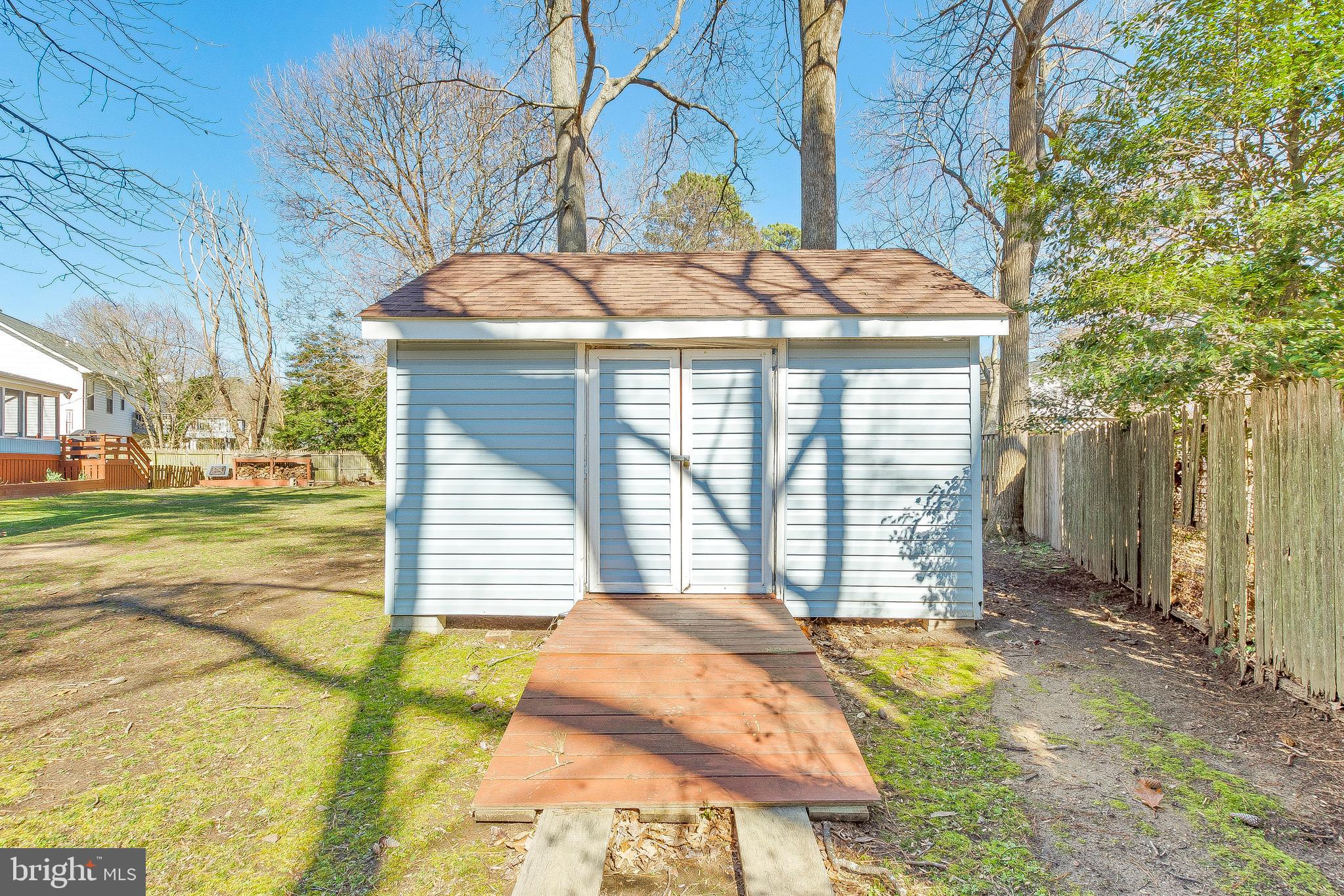 DRUM POINT - Residential