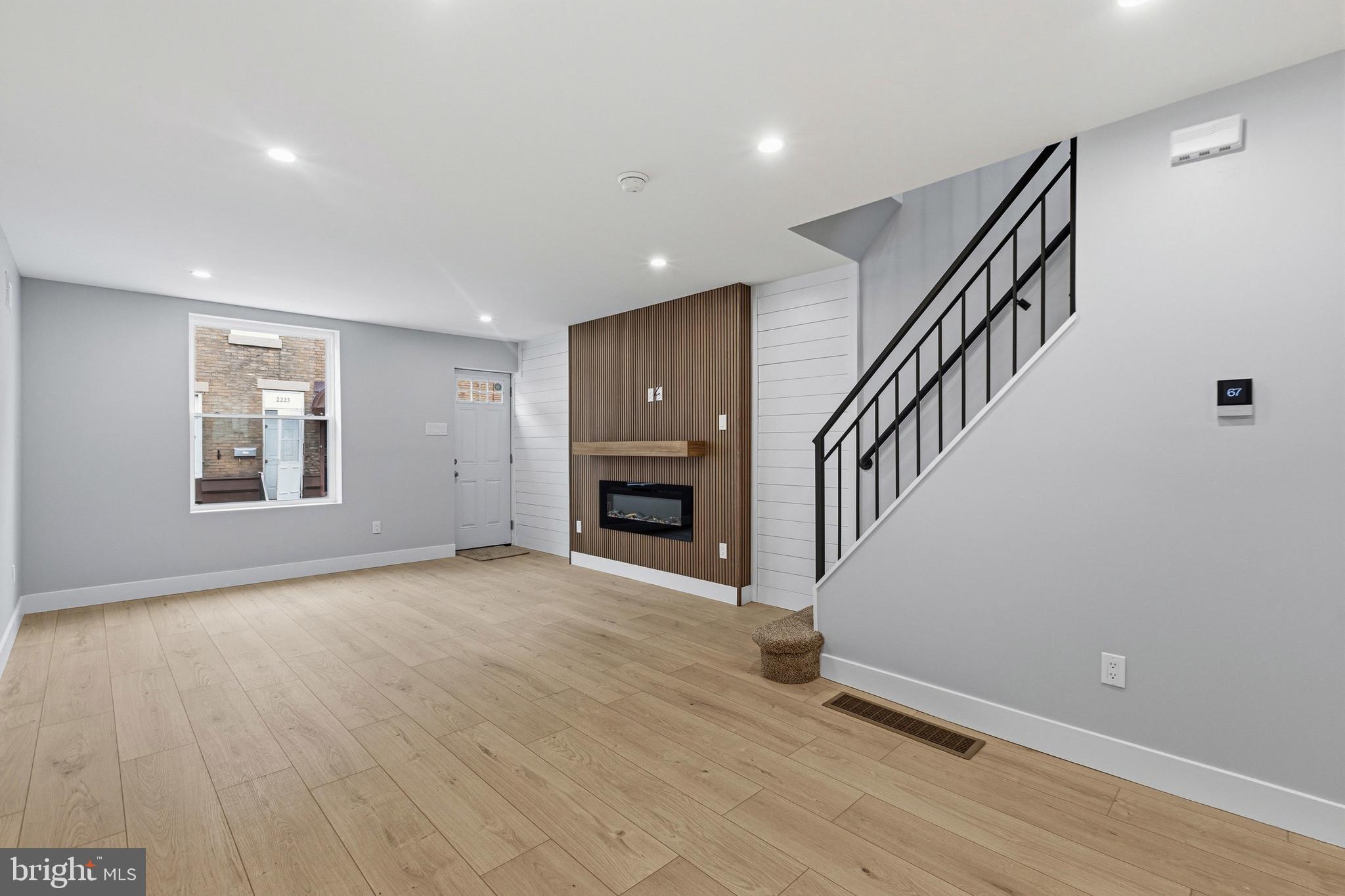 WEST PASSYUNK - Residential