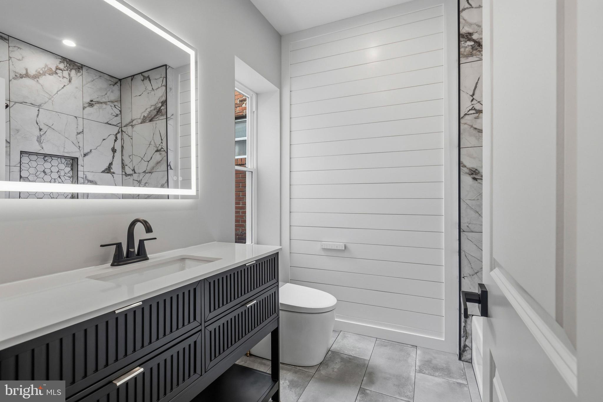 WEST PASSYUNK - Residential