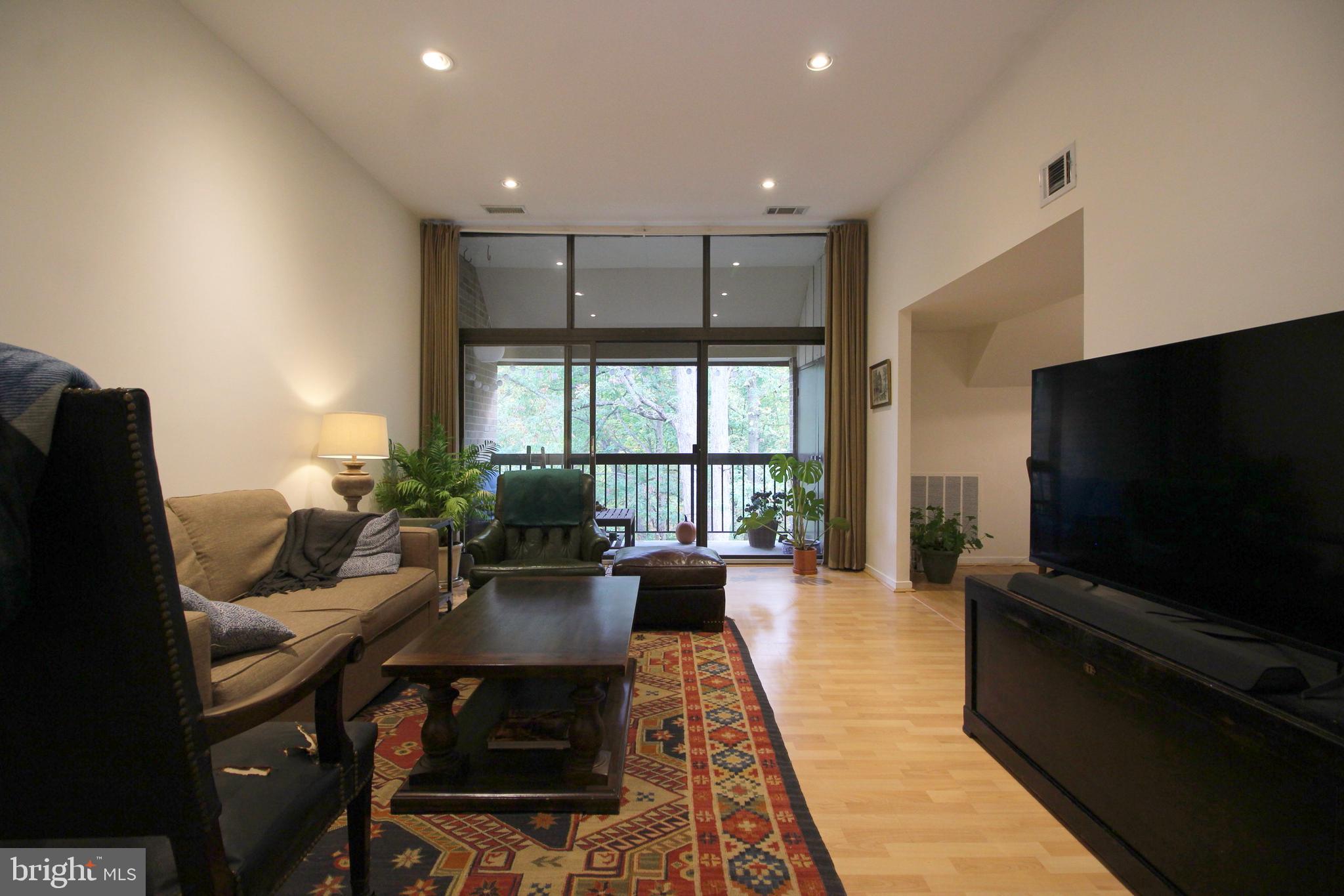 BENTANA PARK - Residential