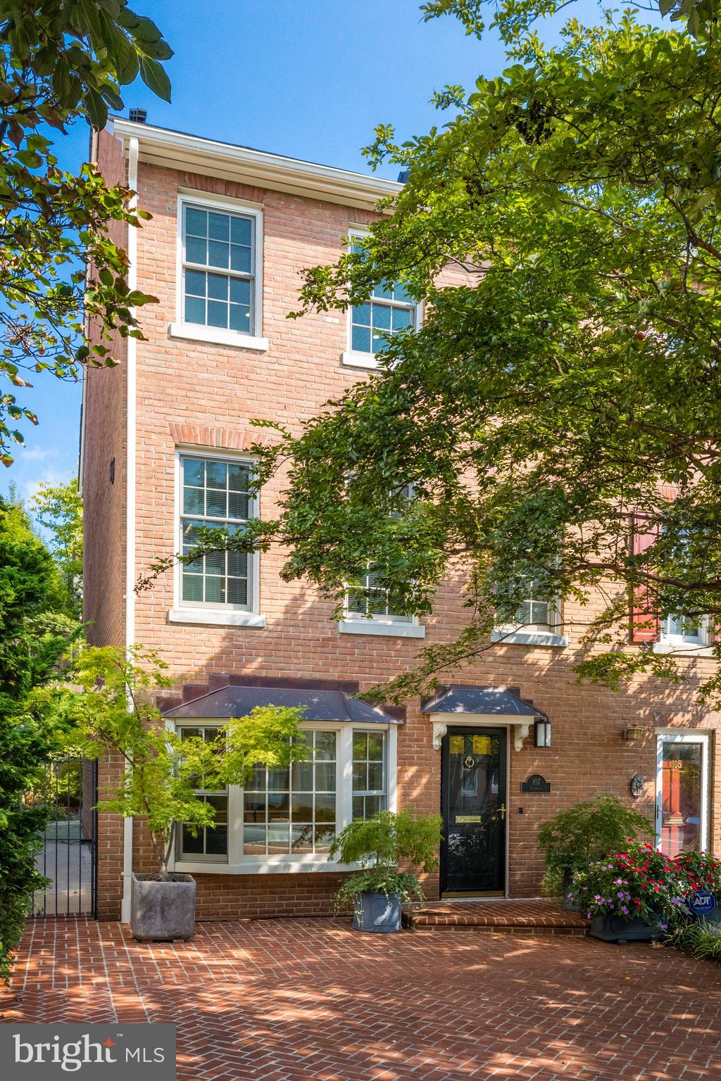 POMMANDER WALK - Residential