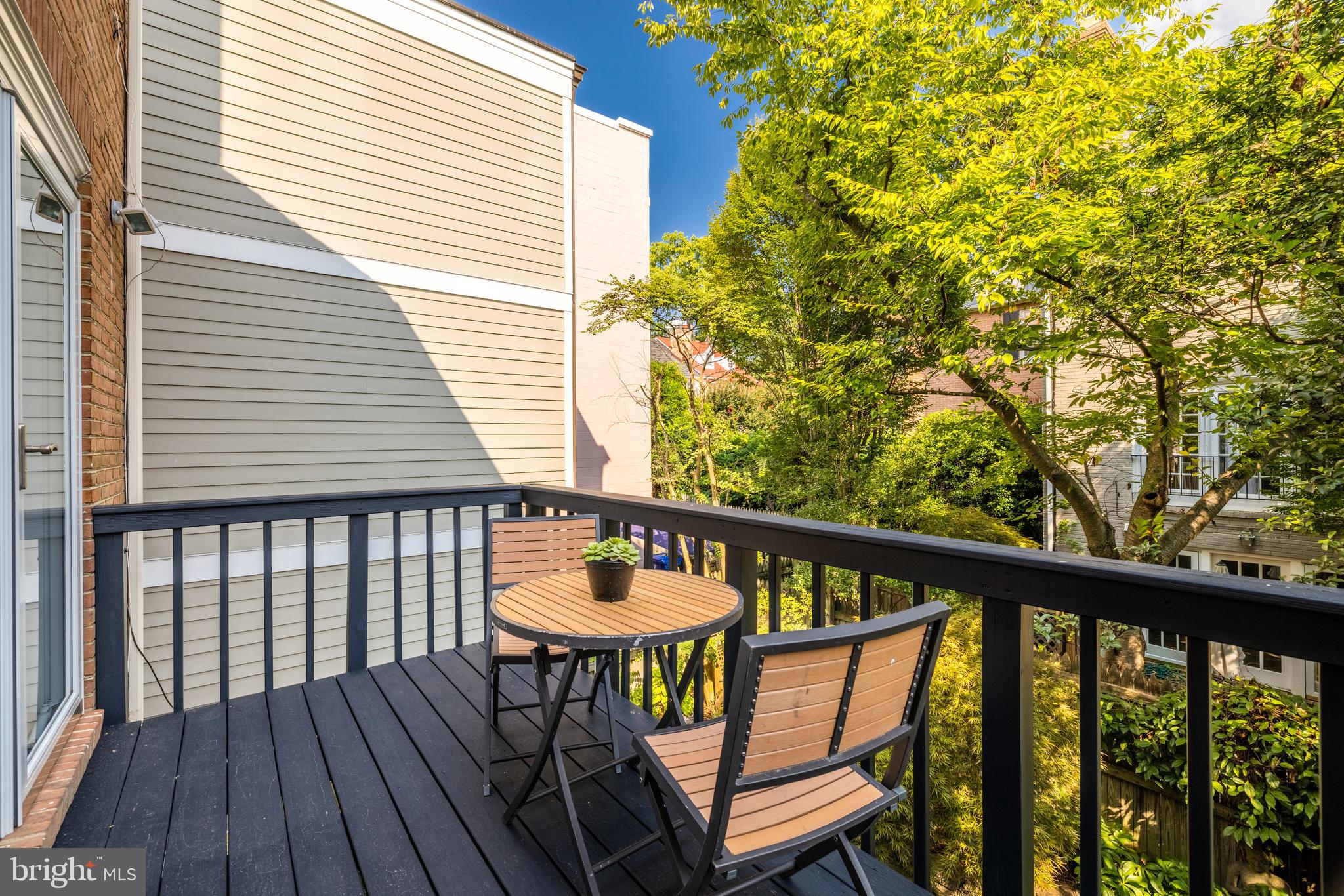 POMMANDER WALK - Residential
