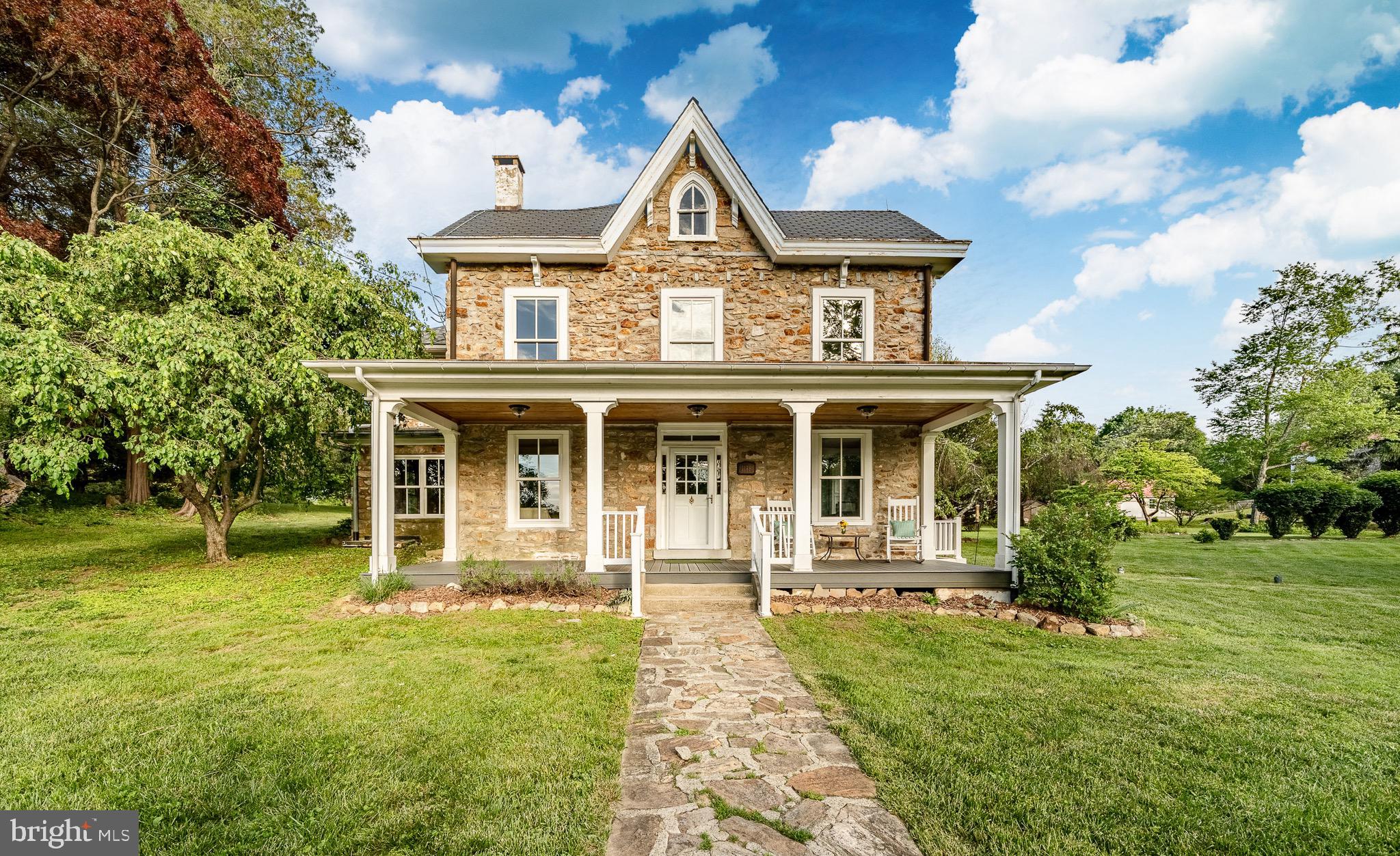 FIELDSTONE FARM - Residential