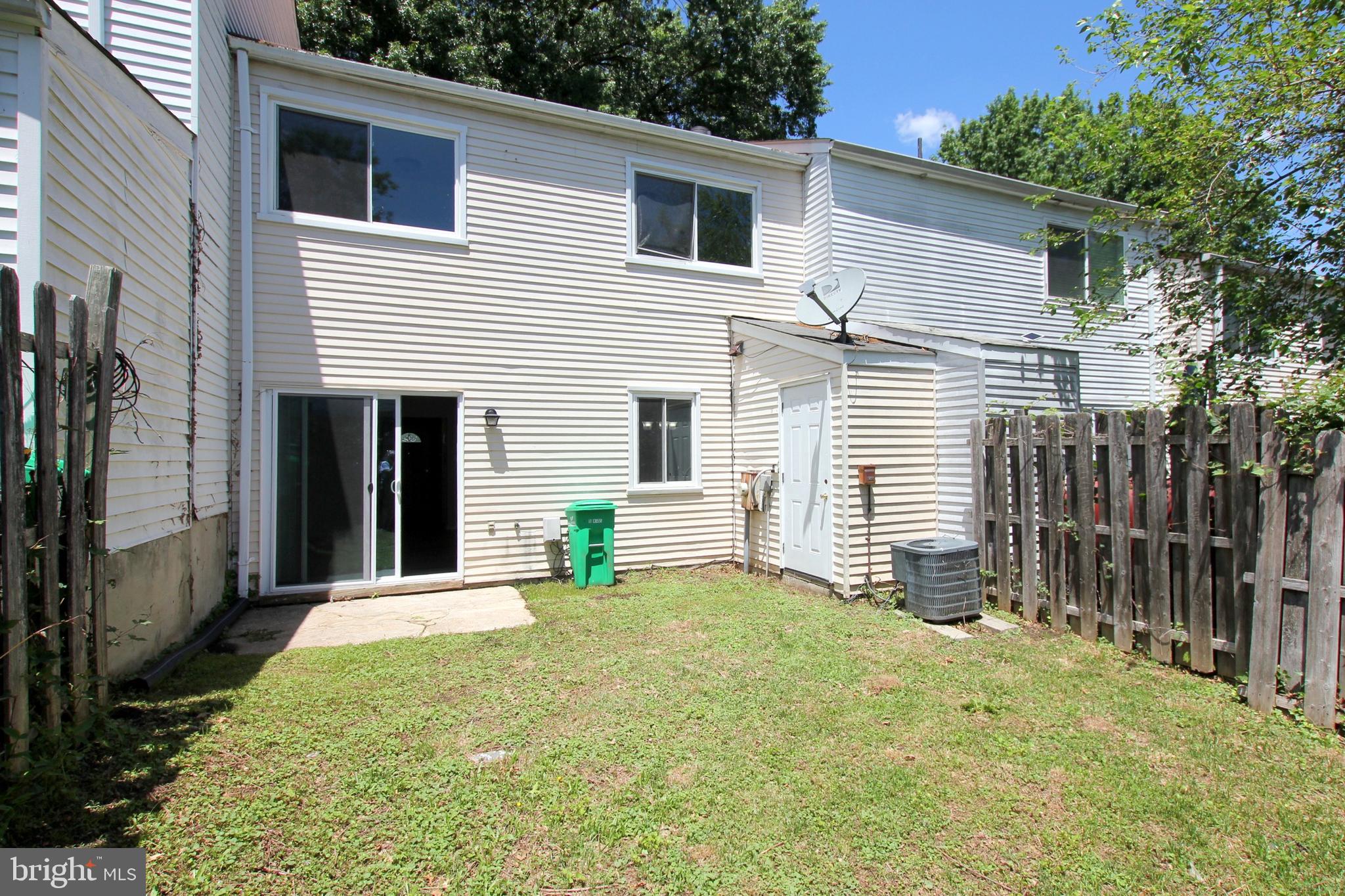 WILLOW HILLS - Residential