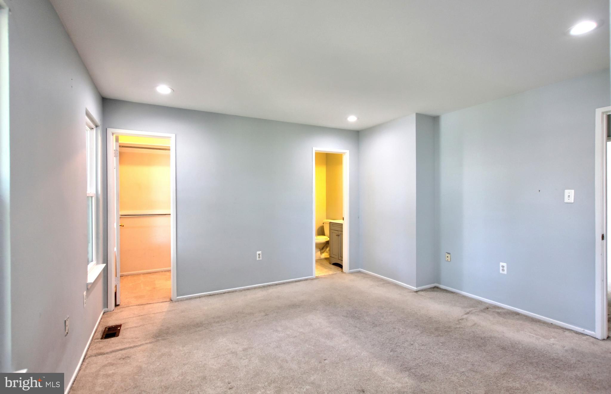 WILLOW HILLS - Residential
