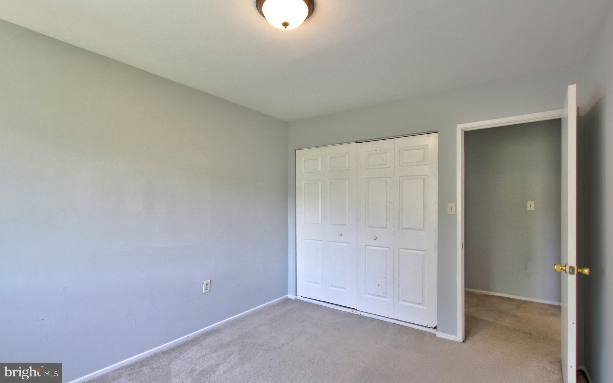 WILLOW HILLS - Residential
