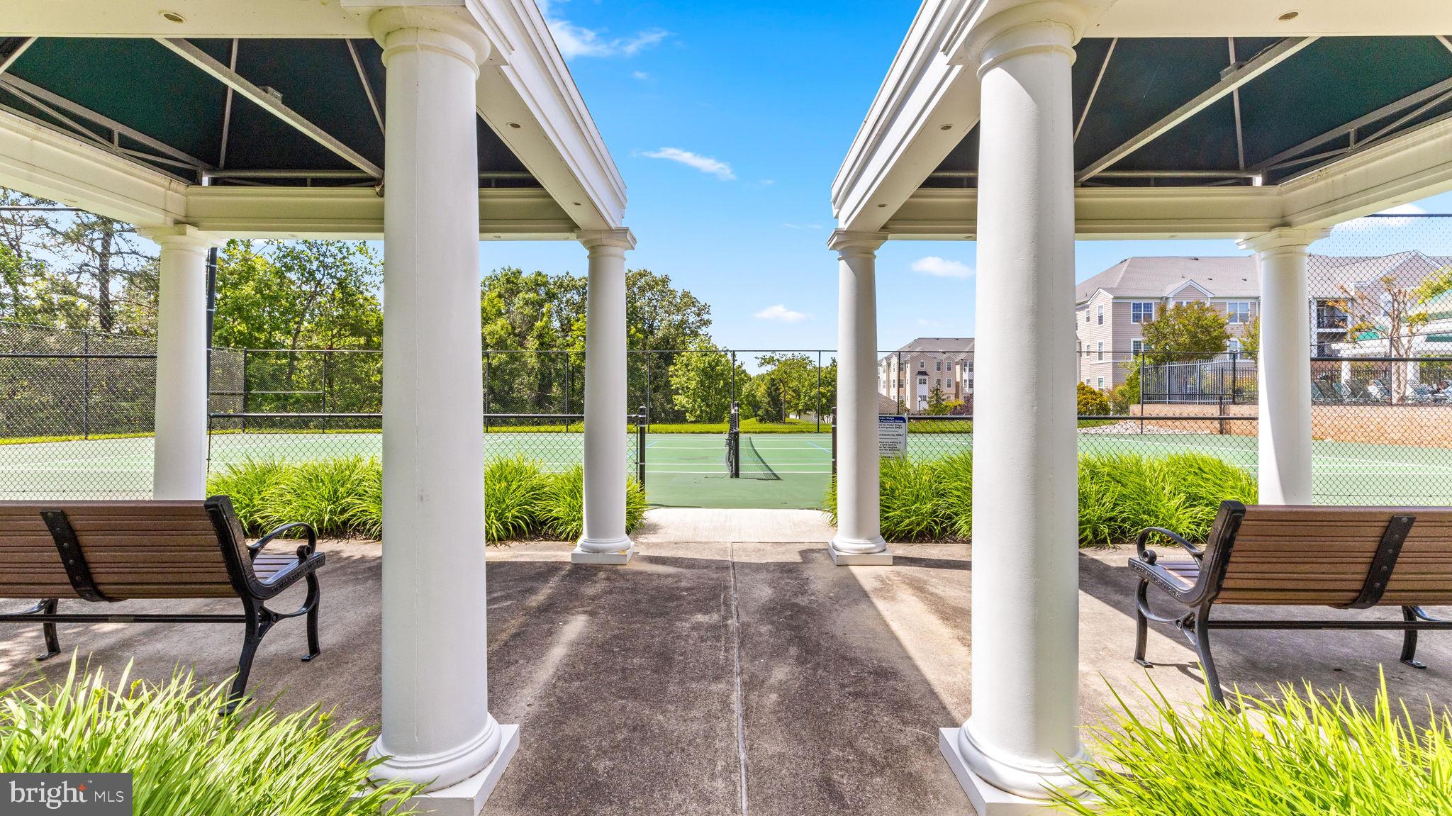 CEDAR RIDGE - Residential