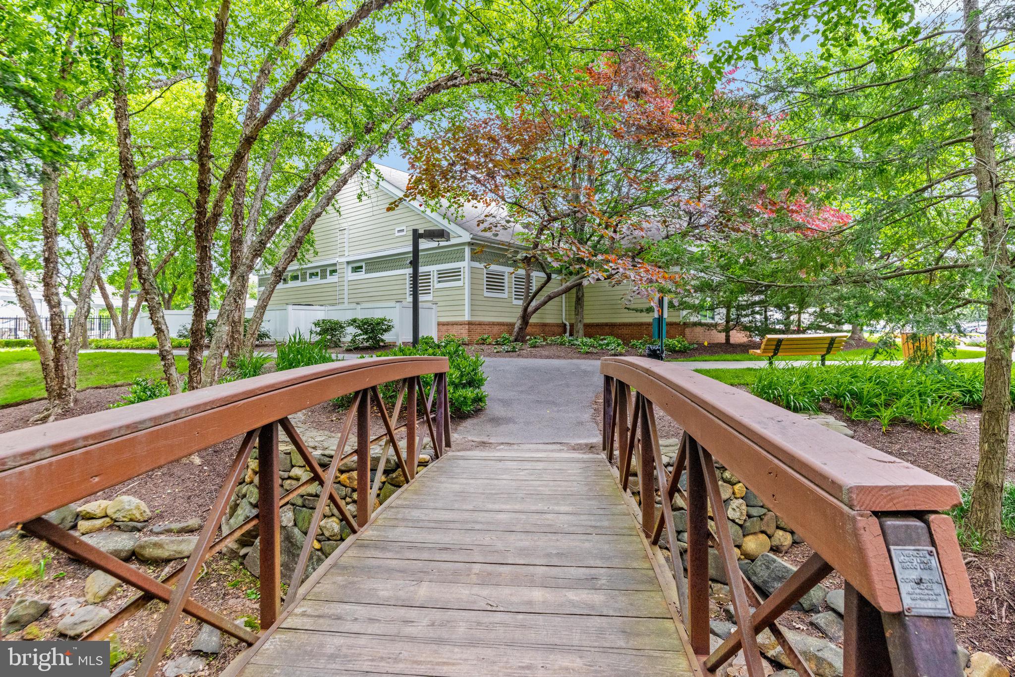 CEDAR RIDGE - Residential