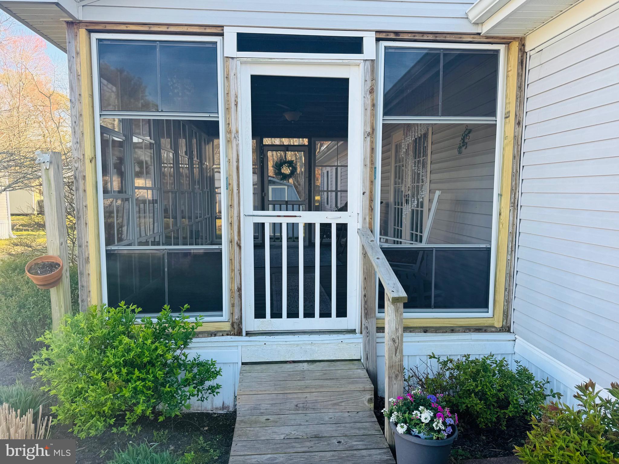 SHADY PARK - Residential