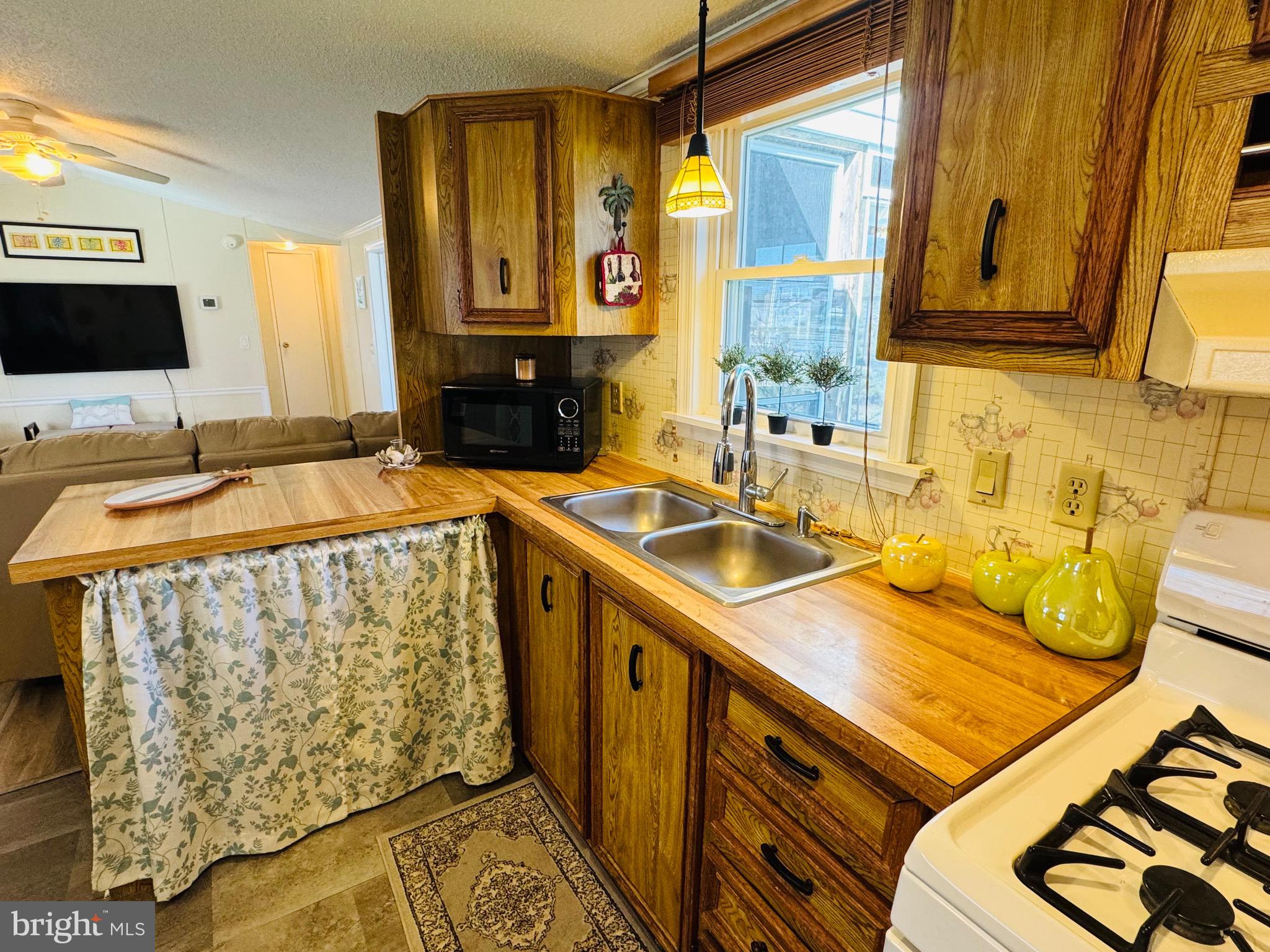 SHADY PARK - Residential