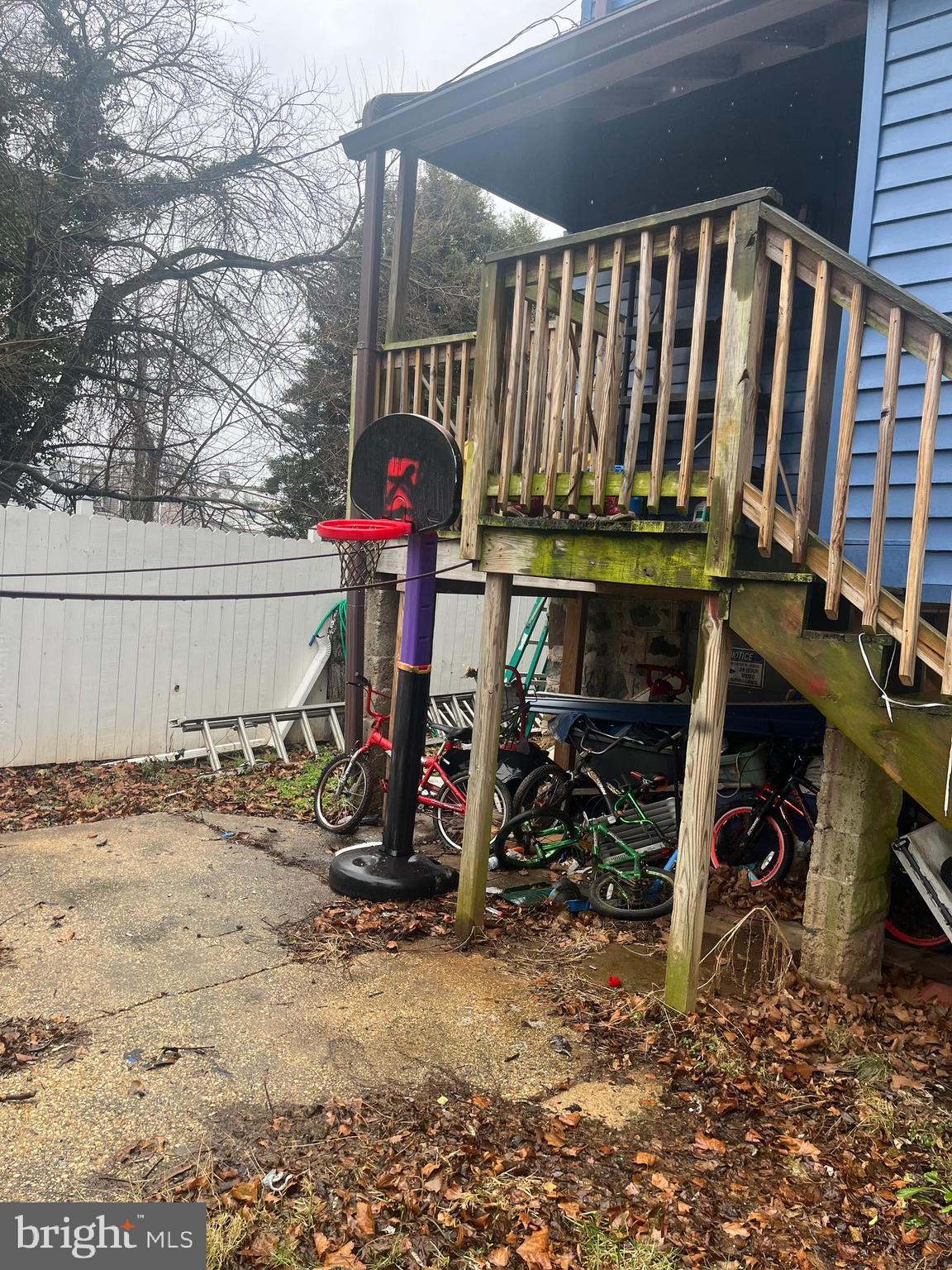 ARLINGTON - Residential