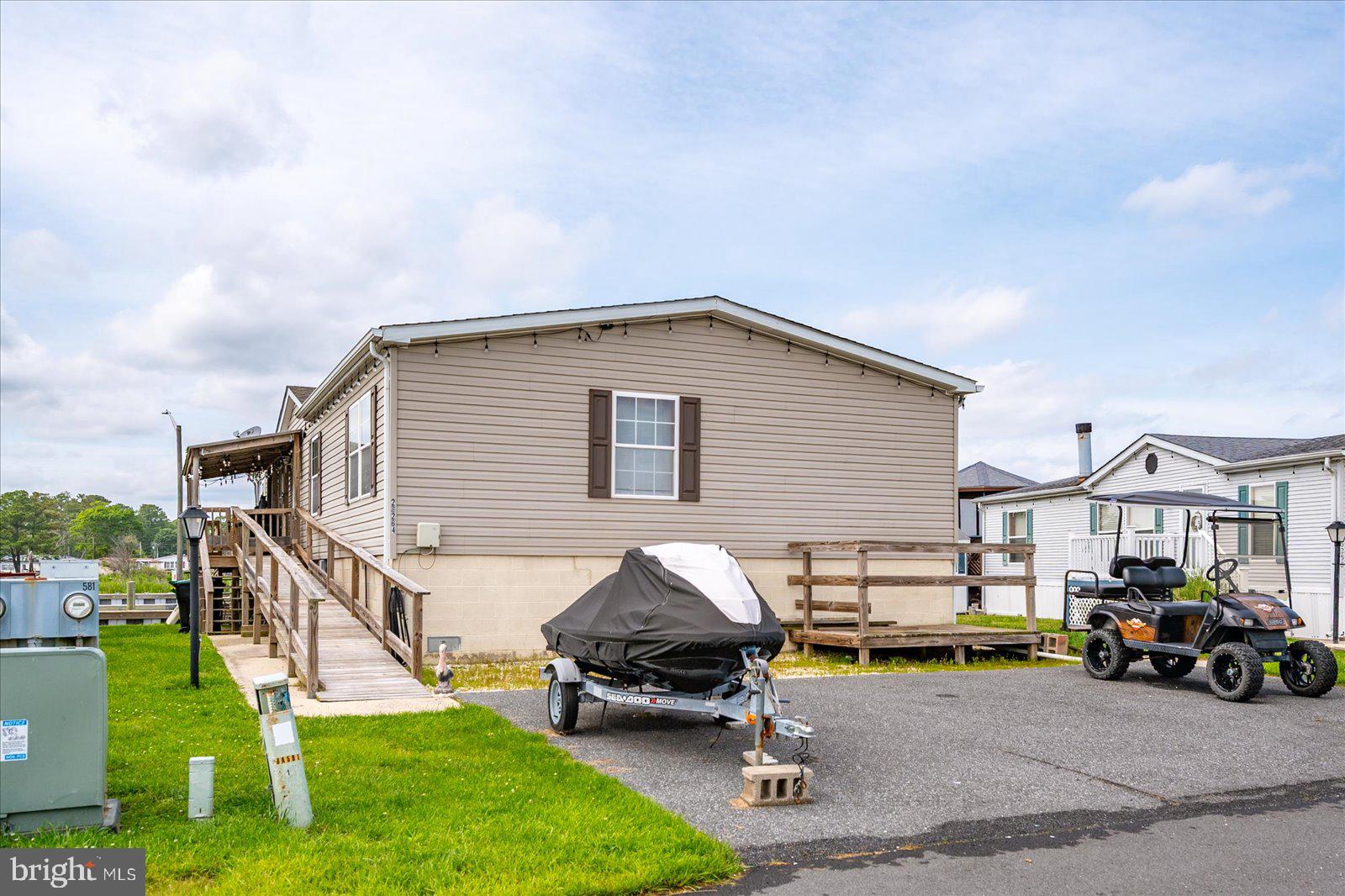 MARINERS COVE - Residential
