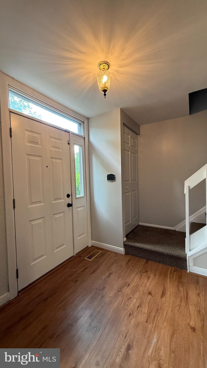LAKE RIDGE - Residential Lease