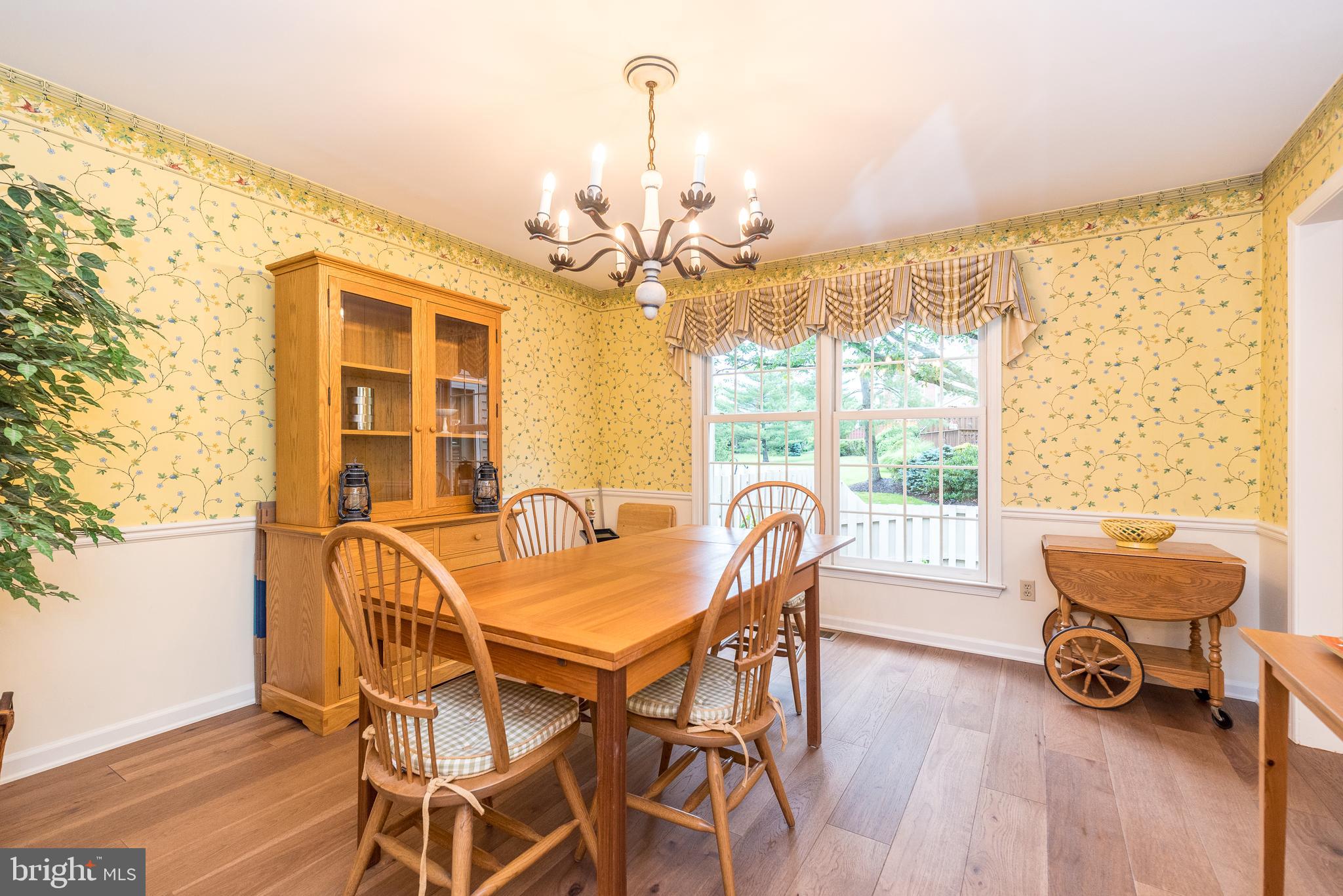 GWYNEDD HUNT - Residential