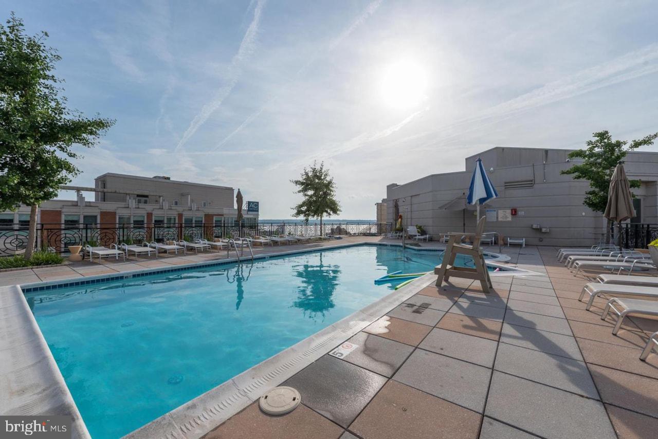 ONE NATIONAL HARBOR CONDOMINIUM - Residential