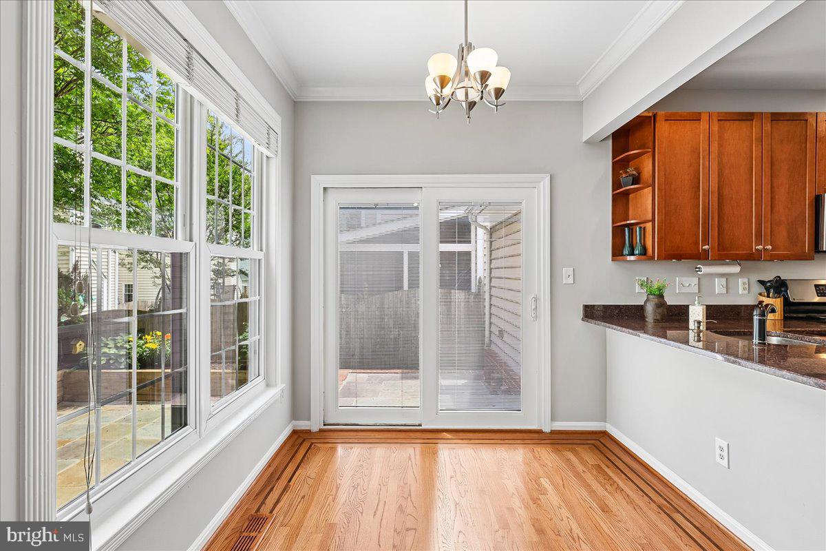 MEADOWGATE - Residential