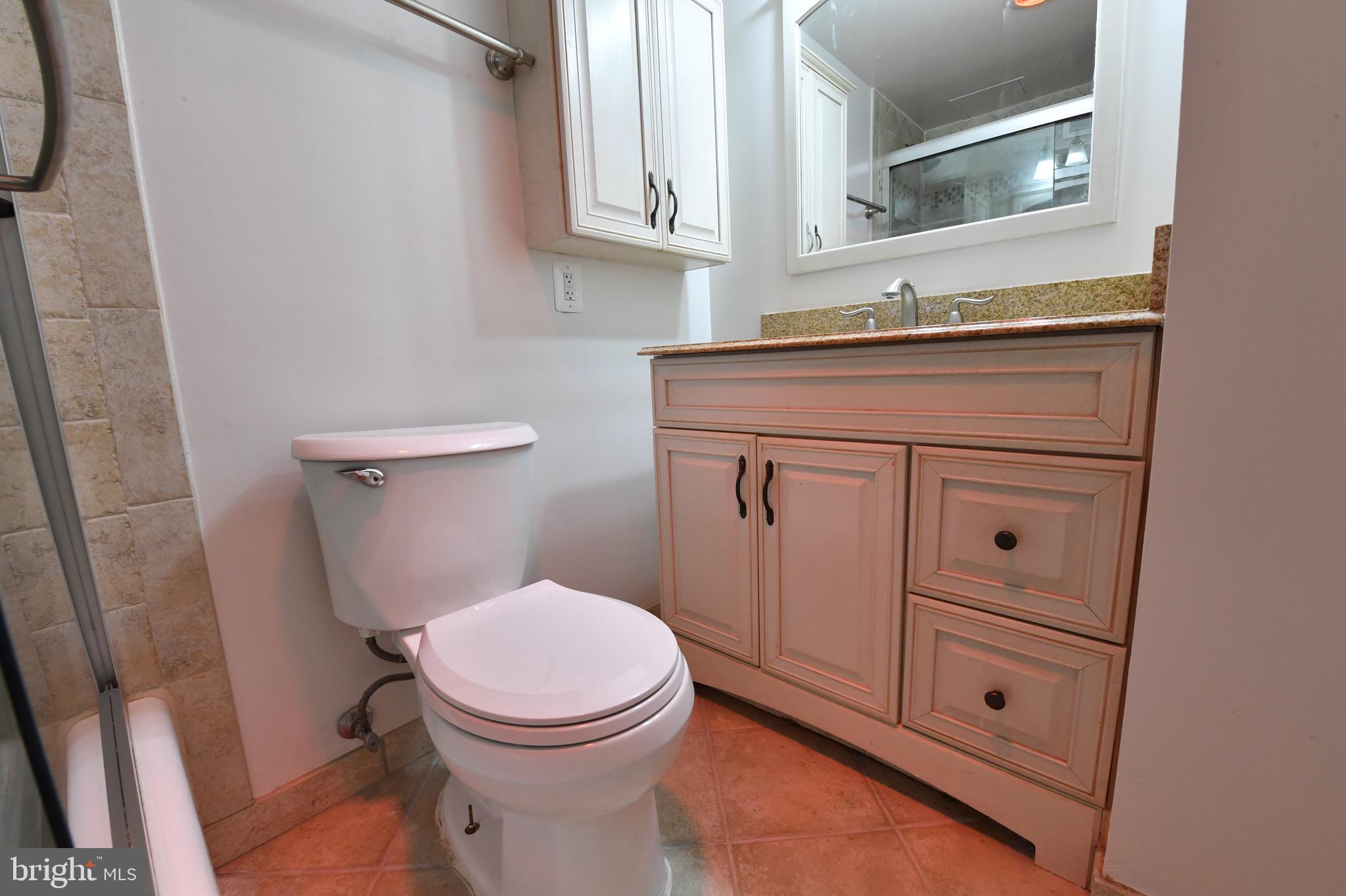 IDYLWOOD TOWERS CONDO - Residential