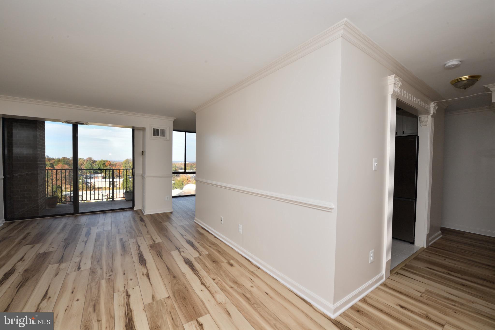IDYLWOOD TOWERS CONDO - Residential