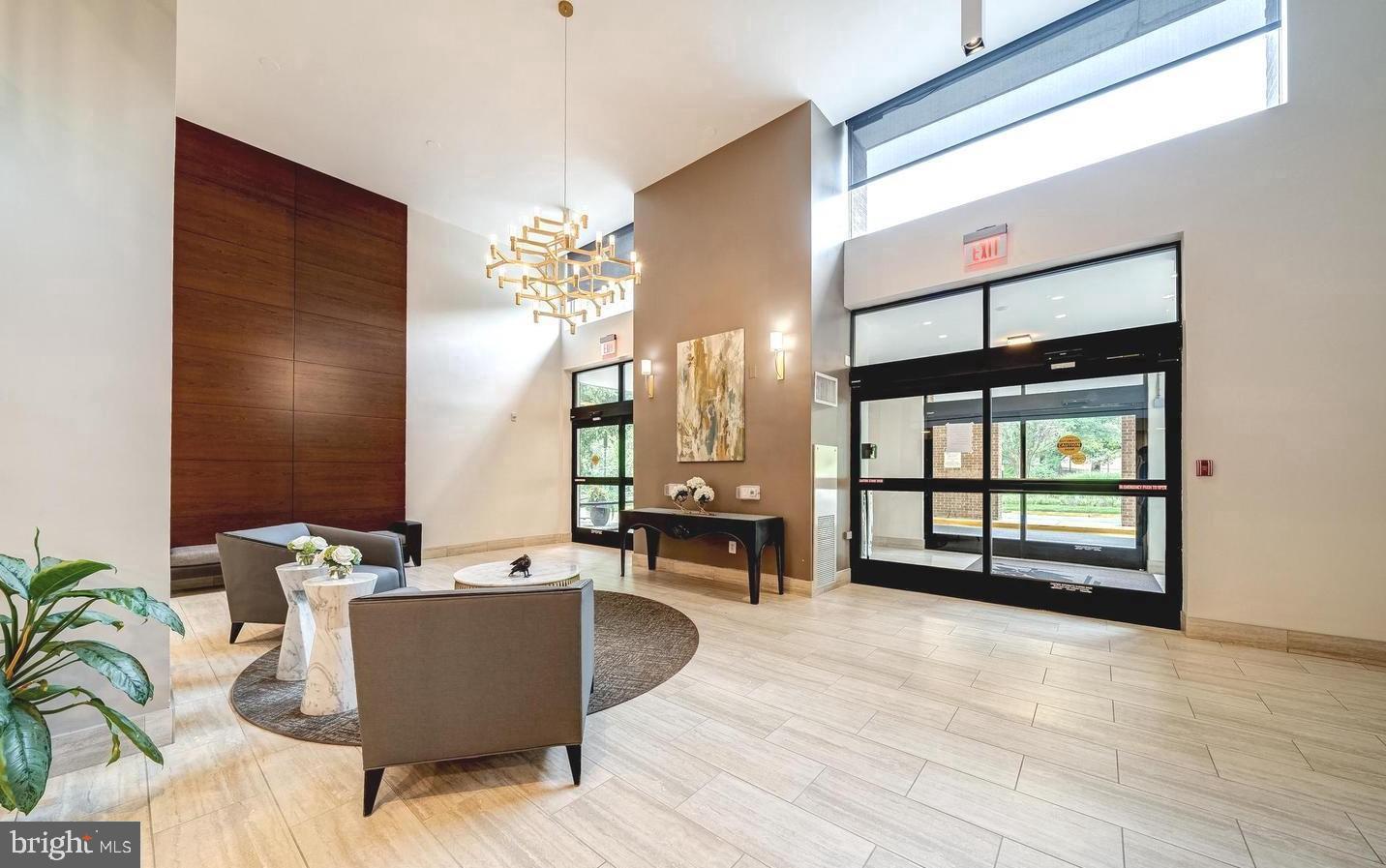 IDYLWOOD TOWERS CONDO - Residential