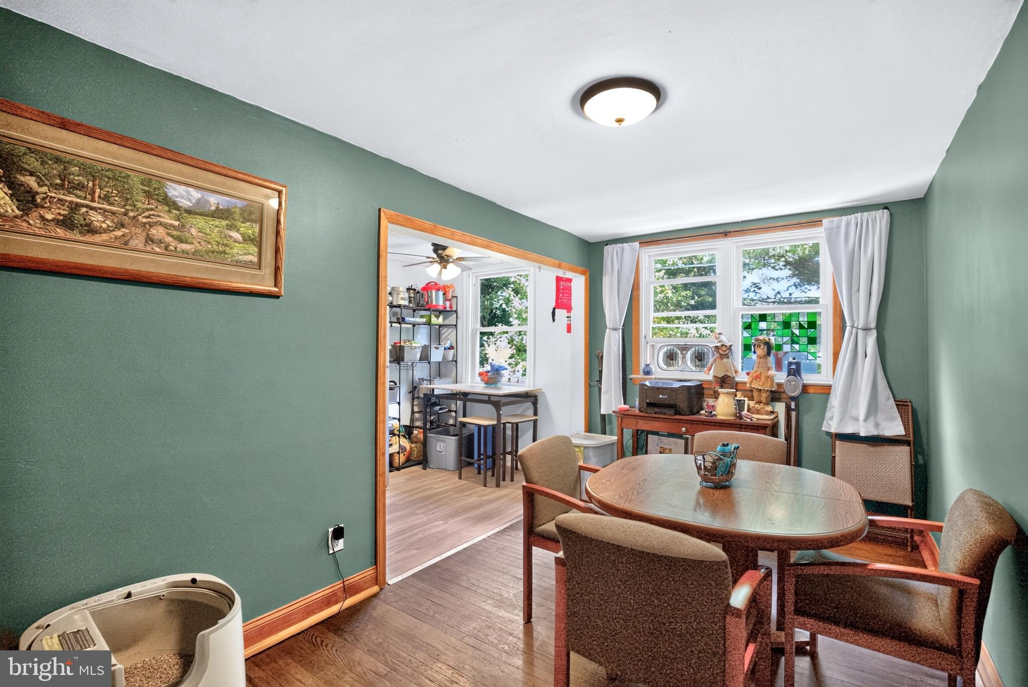 EDGEMONT PARK - Residential
